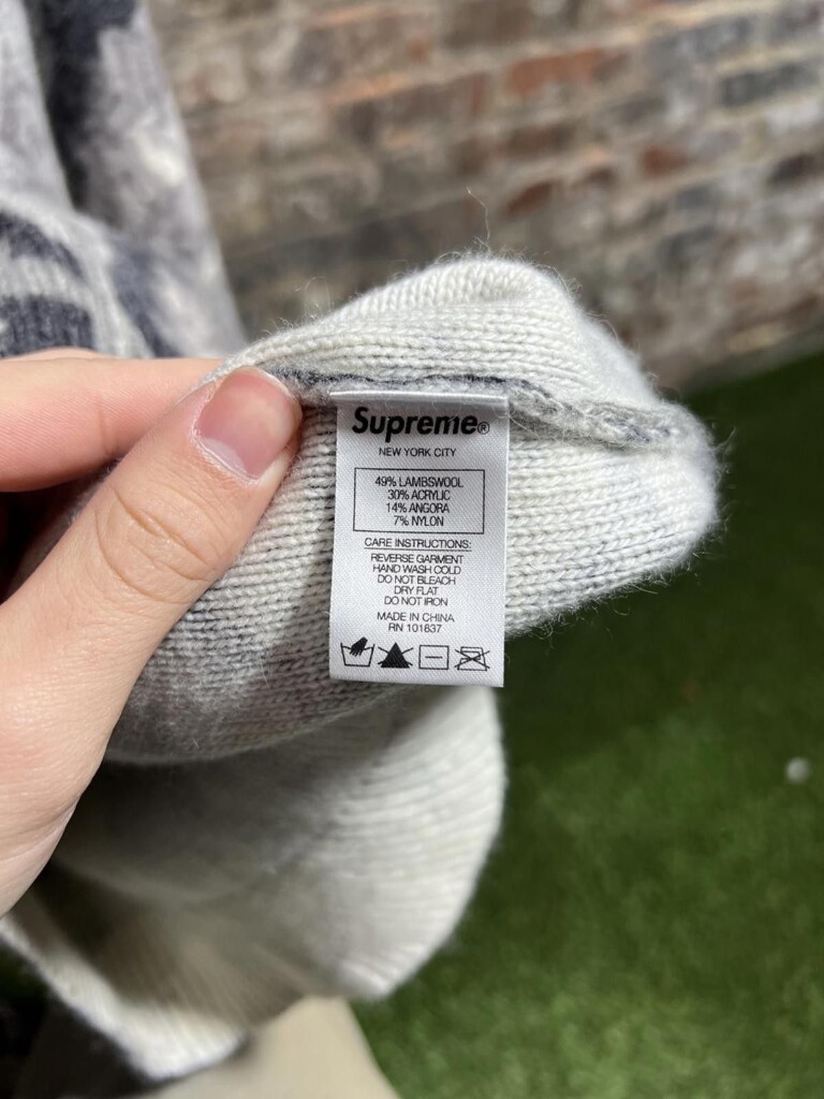 Supreme Supreme Grey Floral Knitted Sweater Sz. L Size ONE SIZE - 4 Thumbnail