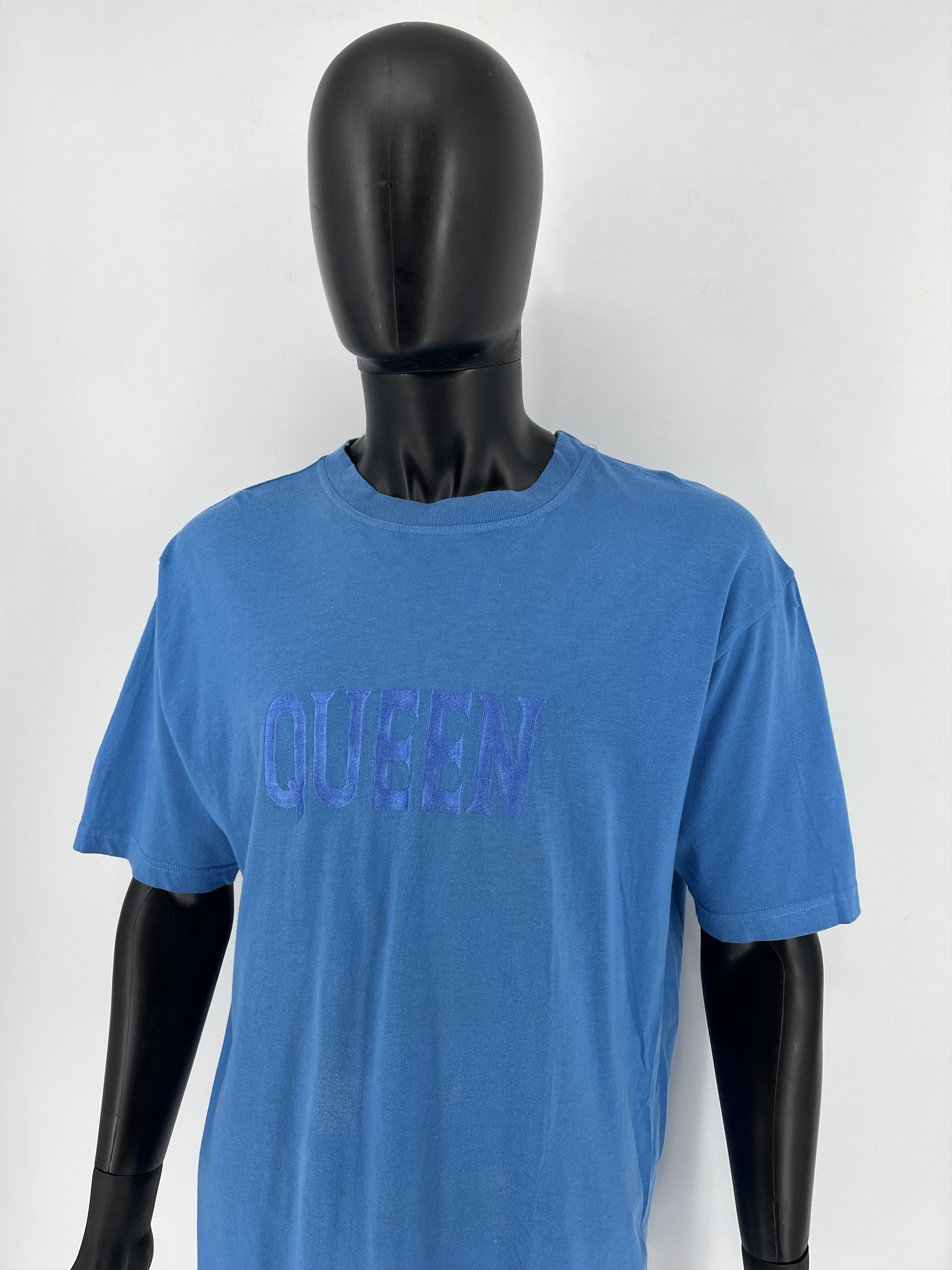 Band Tees Vintage Y2K Queen Tour Tee 90S Metal Rock Horror Face Size US XL / EU 56 / 4 - 4 Thumbnail