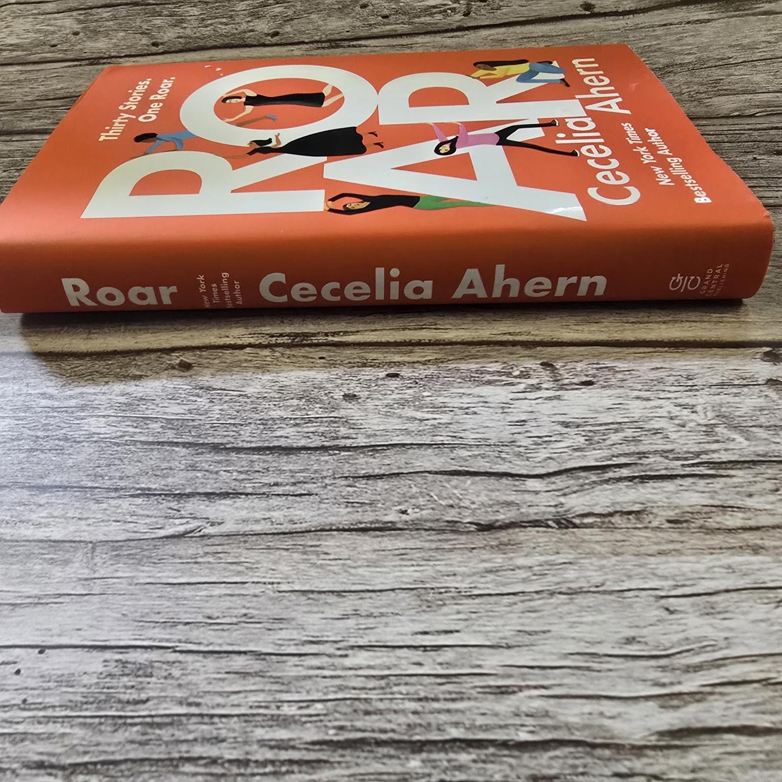Designer Roar by Cecelia Ahern - A Bold Collection of Women's Stories Size ONE SIZE - 4 Thumbnail