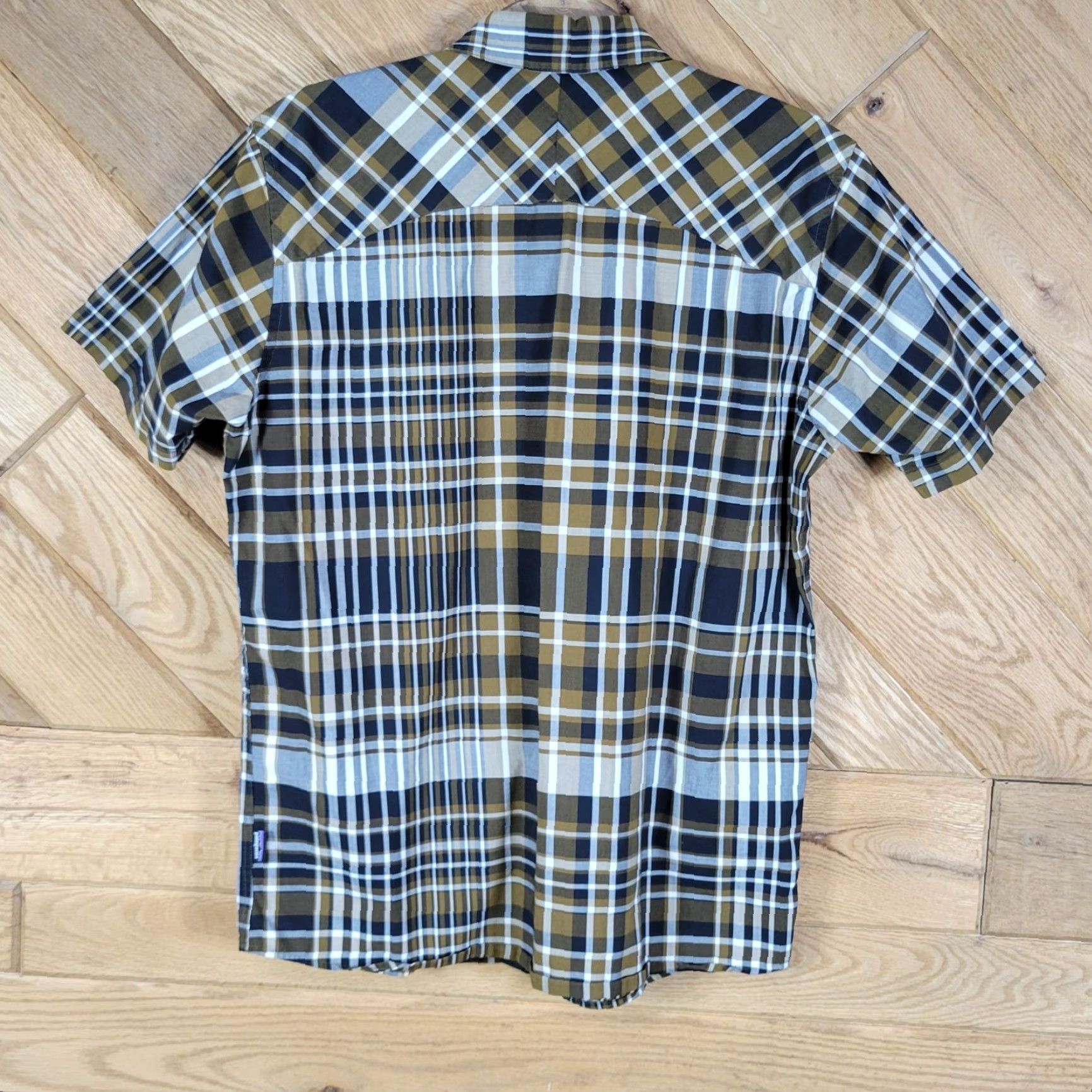 Patagonia Patagonia Shirt Plaid Button-Up Short Sleeve M Black Cotton Mens Size US M / EU 48-50 / 2 - 4 Thumbnail