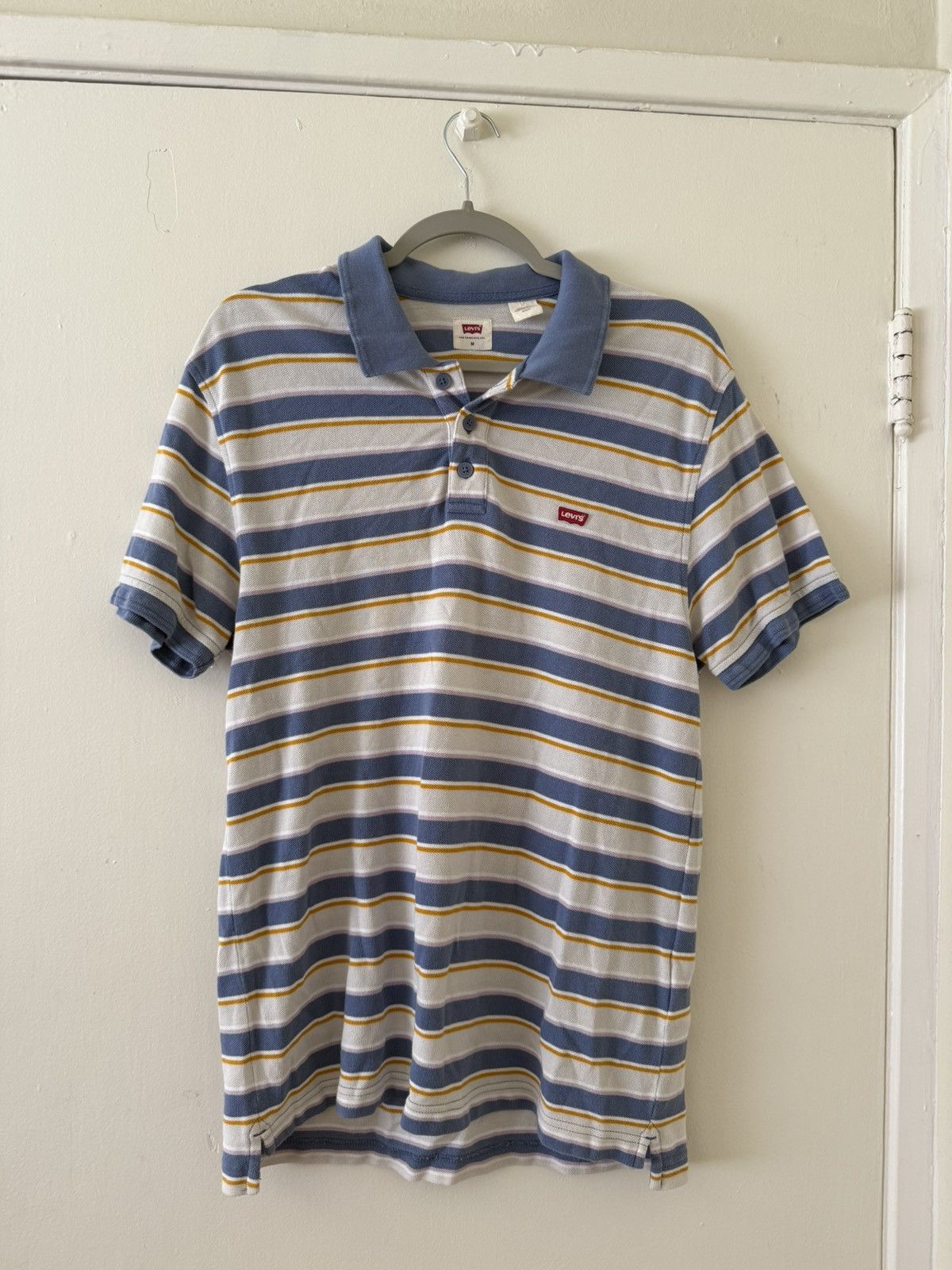 Levi's Levi's blue and gold striped polo Size US M / EU 48-50 / 2 - 1 Thumbnail