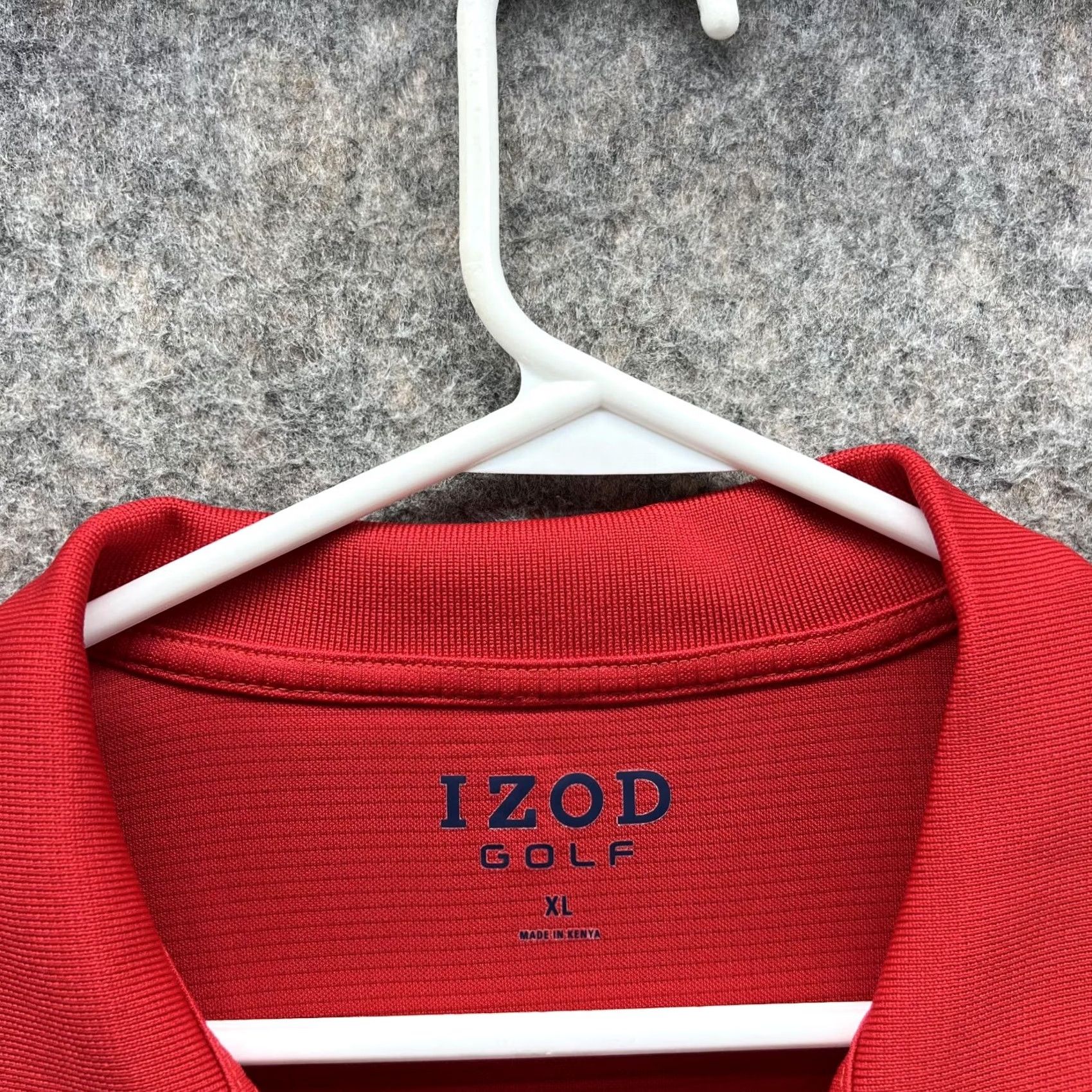 Izod VINTAGE IZOD Polo Shirt Mens XL Red Athletic Fit Golf Polyester Short Sleeve 46 Chest Size US XL / EU 56 / 4 - 5 Thumbnail