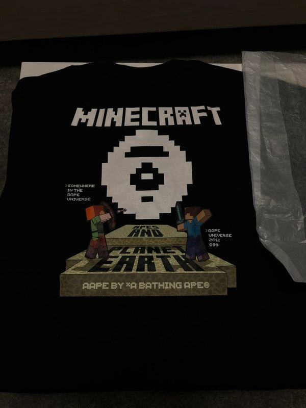 Aape Minecraft X aape by a bathing ape Size US M / EU 48-50 / 2 - 2 Thumbnail
