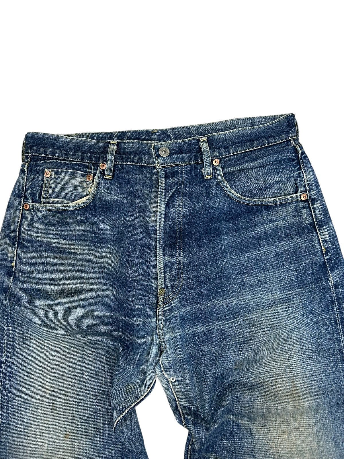 Levi's Vintage Levis 702 Big E Button Fly Buckle Selvedge Distress Size US 33 - 9 Thumbnail
