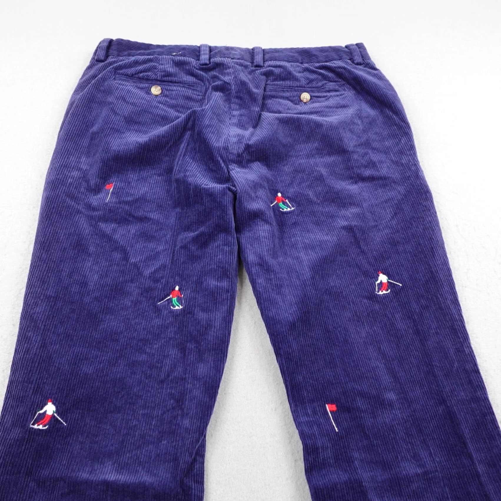 Vineyard Vines VINTAGE Vineyard Vines Pants Chino Men 35x32 Corduroy Purple Embroidered Skiers/Logo - 35 Inseam Regular Fit, Flat Front, Button Zip Closure Mens Size US 35 - 6 Thumbnail