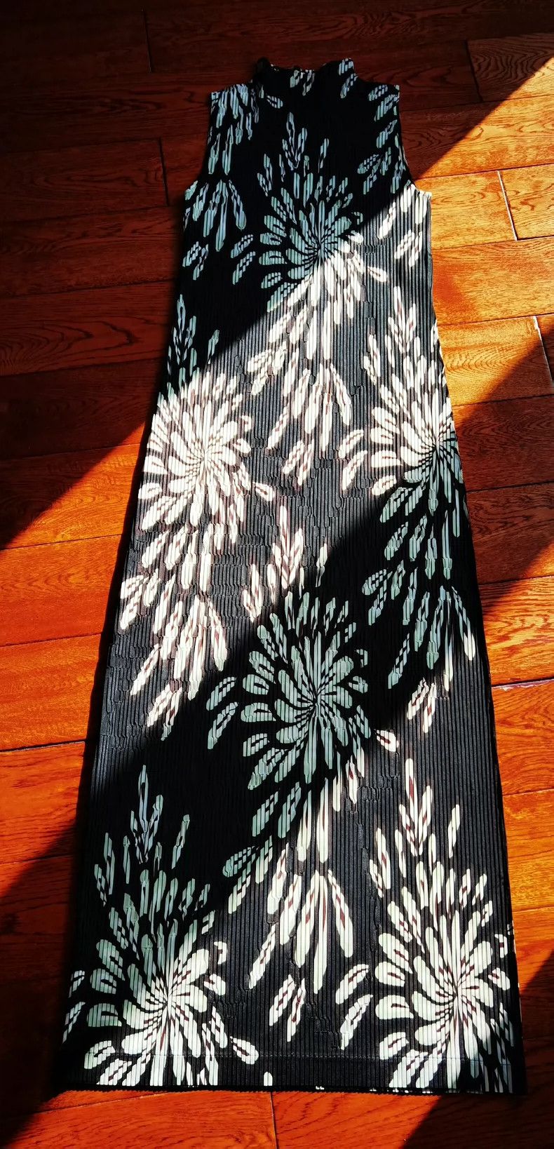 Issey Miyake Issey Miyake Firework cheongsam Size M / US 6-8 / IT 42-44 - 1 Thumbnail