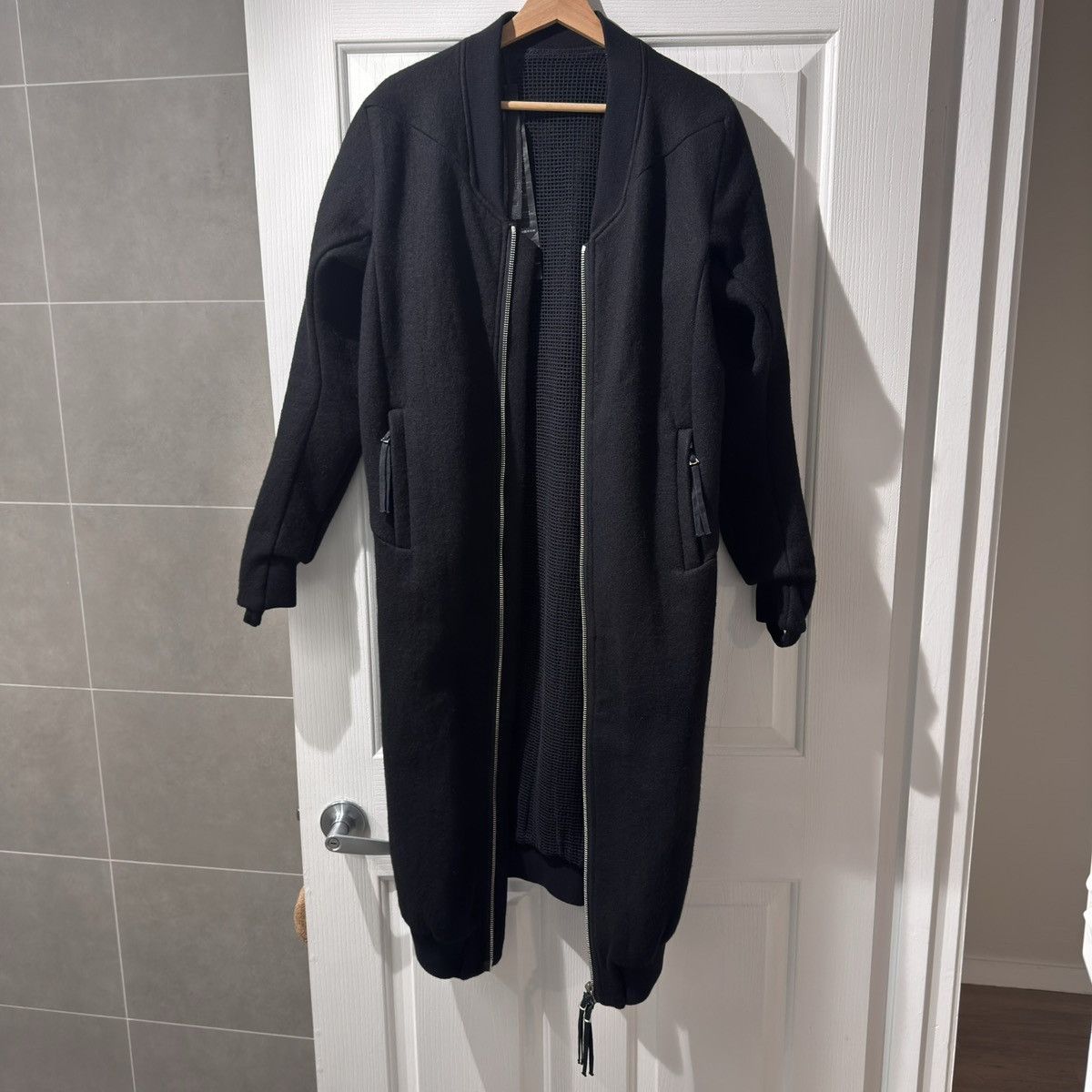 Boris Bidjan Saberi Brand New Boris Bidjan Saberi AW17 long bomber jacket Size US S / EU 44-46 / 1 - 2 Thumbnail