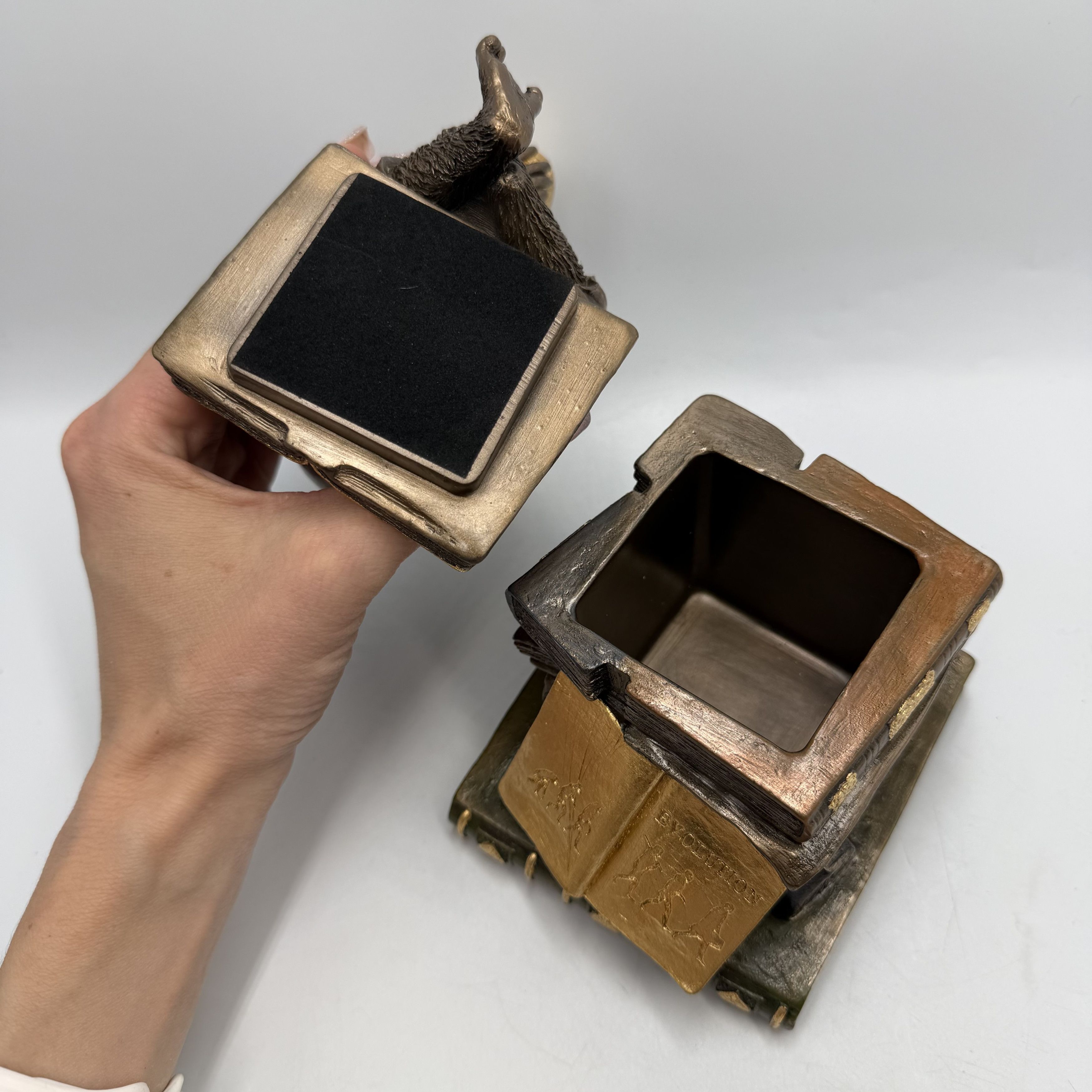 Other Monkey Trinket Box on Books Bronze Polystone Statue Size ONE SIZE - 3 Thumbnail