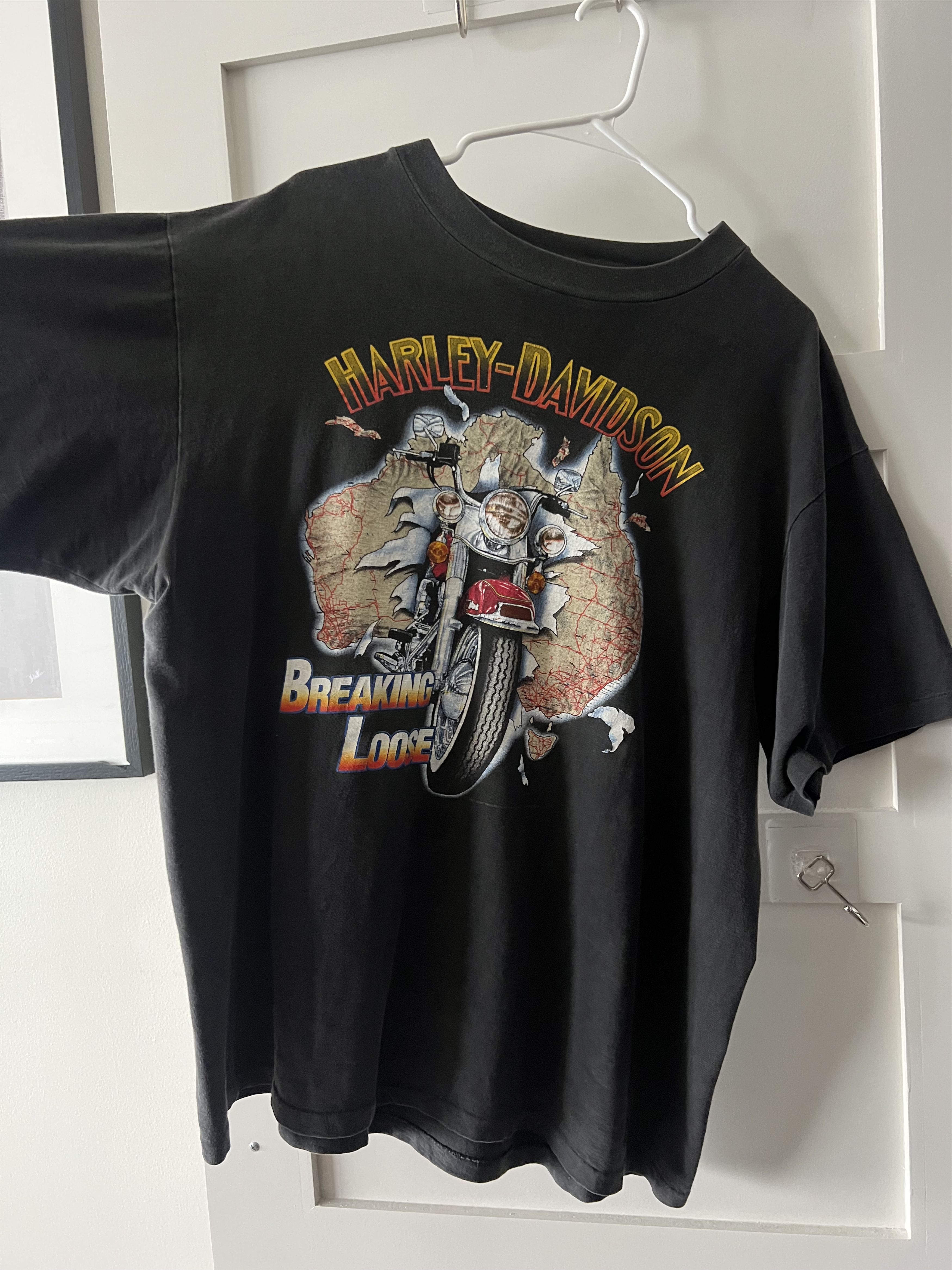 Harley Davidson Harley-Davidson Breaking Loose 1993 Made In Australia Size US XL / EU 56 / 4 - 1 Thumbnail