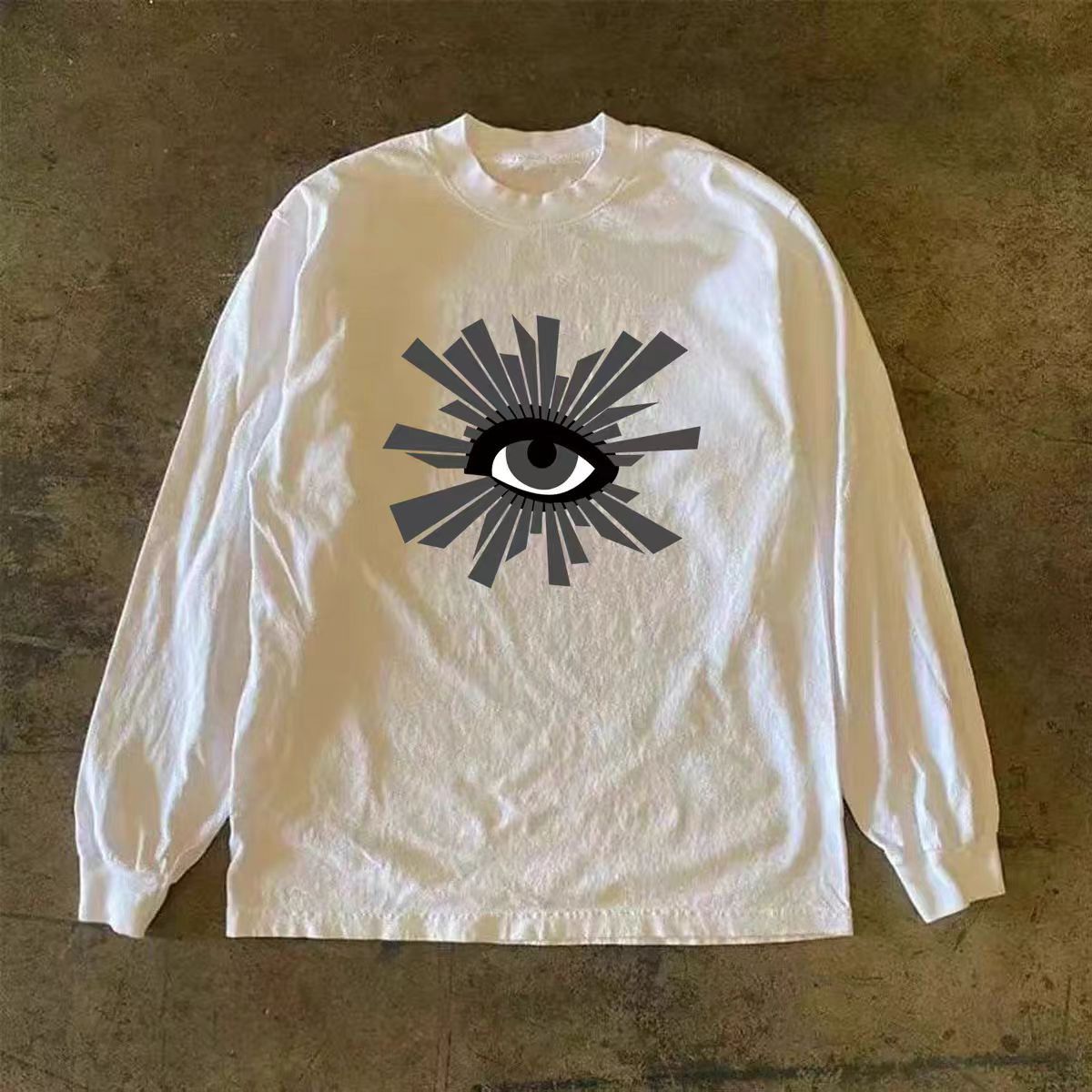 Vintage White casual retro eye print long-sleeved t-shirt Size US M / EU 48-50 / 2 - 1 Thumbnail