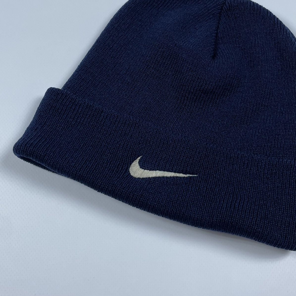 Nike Vintage Nike center logo Beanie Hat Size ONE SIZE - 4 Thumbnail