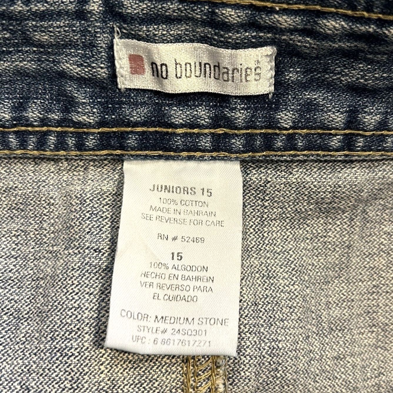 Vintage VTG No Boundaries Denim Jean Low Rise Mini Skirt Sz 15 Casual Juniors 2000s Blue Cotton Grunge Zip Front Waist 36 inches 13.5” Women? Size 36" / US 14 / IT 50 - 4 Thumbnail