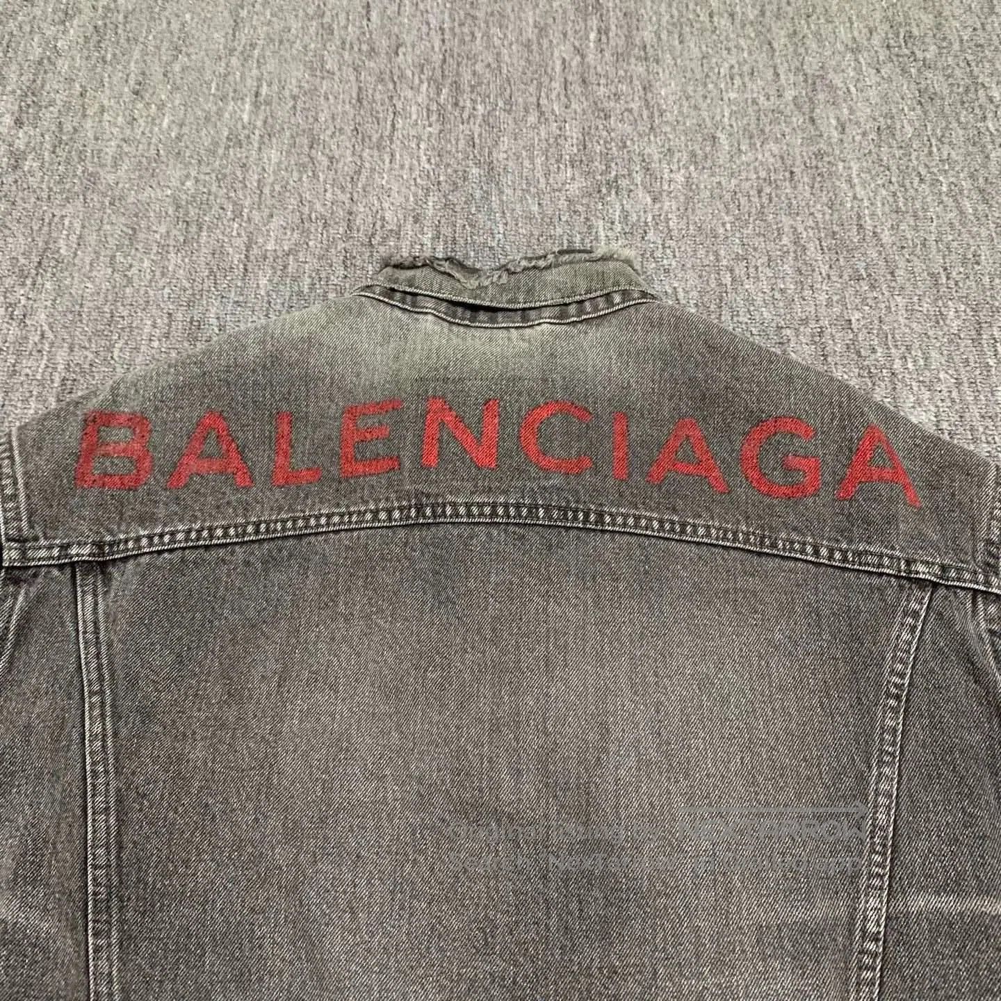 Balenciaga Balenciaga Back Logo Washed Denim Jacket. Size US M / EU 48-50 / 2 - 9 Thumbnail
