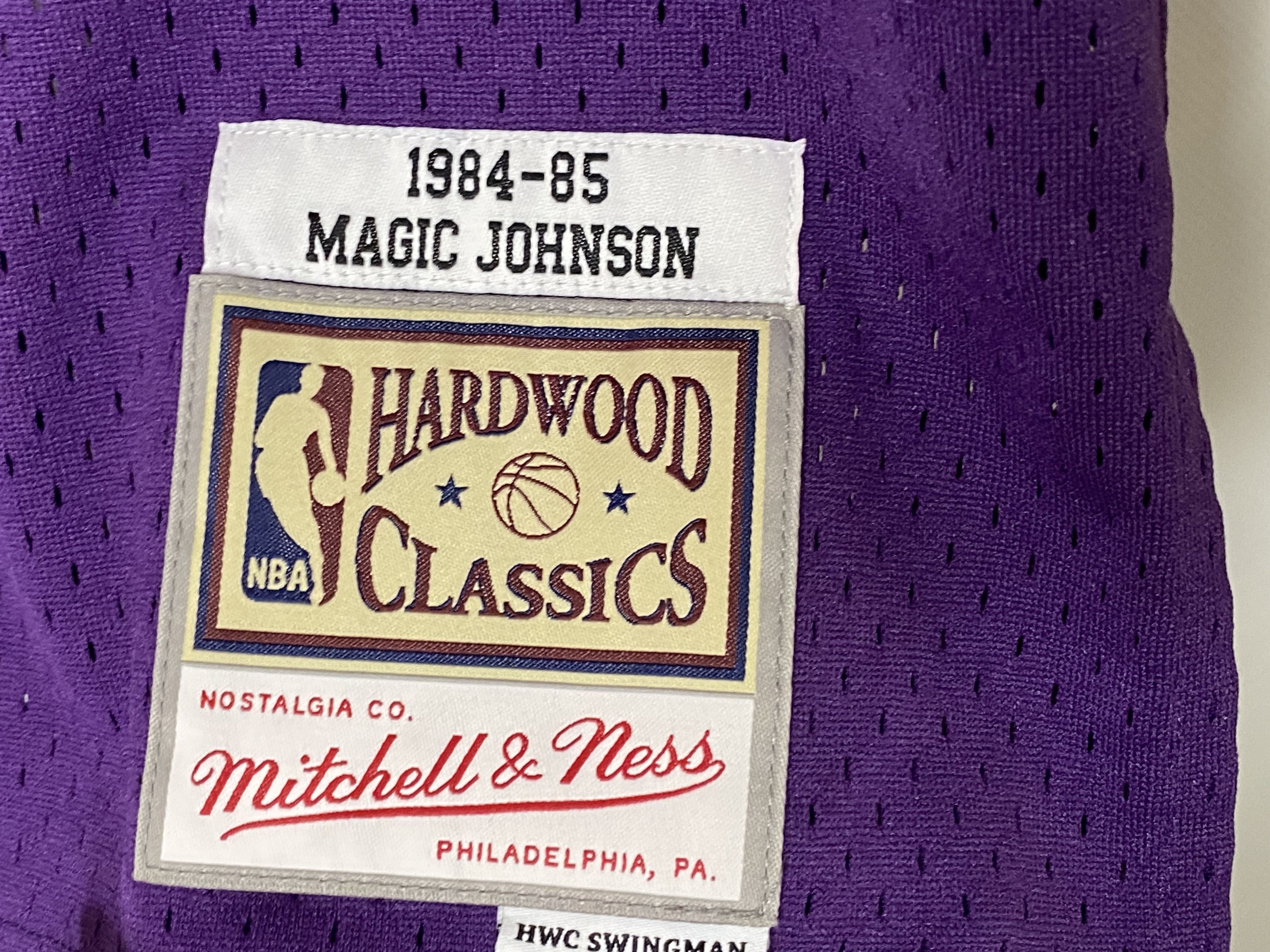 Mitchell & Ness × NBA JOHNSON #32 LOS ANGELES LAKERS BASKETBALL NBA JERSEY 1984 Size US L / EU 52-54 / 3 - 7 Thumbnail