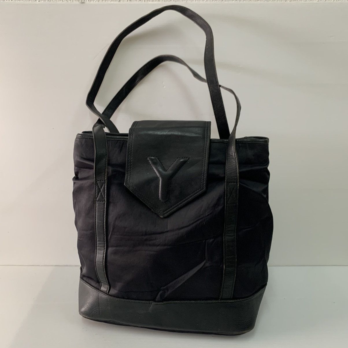 Yves Saint Laurent Yves Saint Laurent YSL Shoulder Bag Size ONE SIZE - 1 Thumbnail