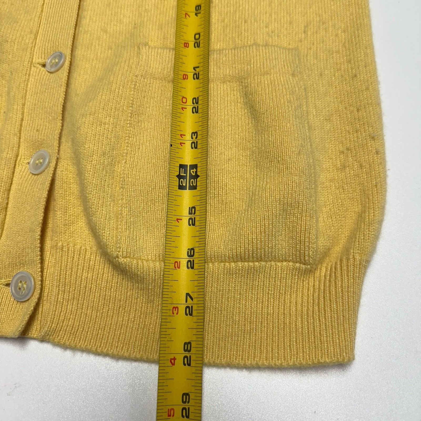 Vintage Vintage The Scotch House Cashmere Cardigan Sweater Womens 40 Size S / US 4 / IT 40 - 11 Thumbnail
