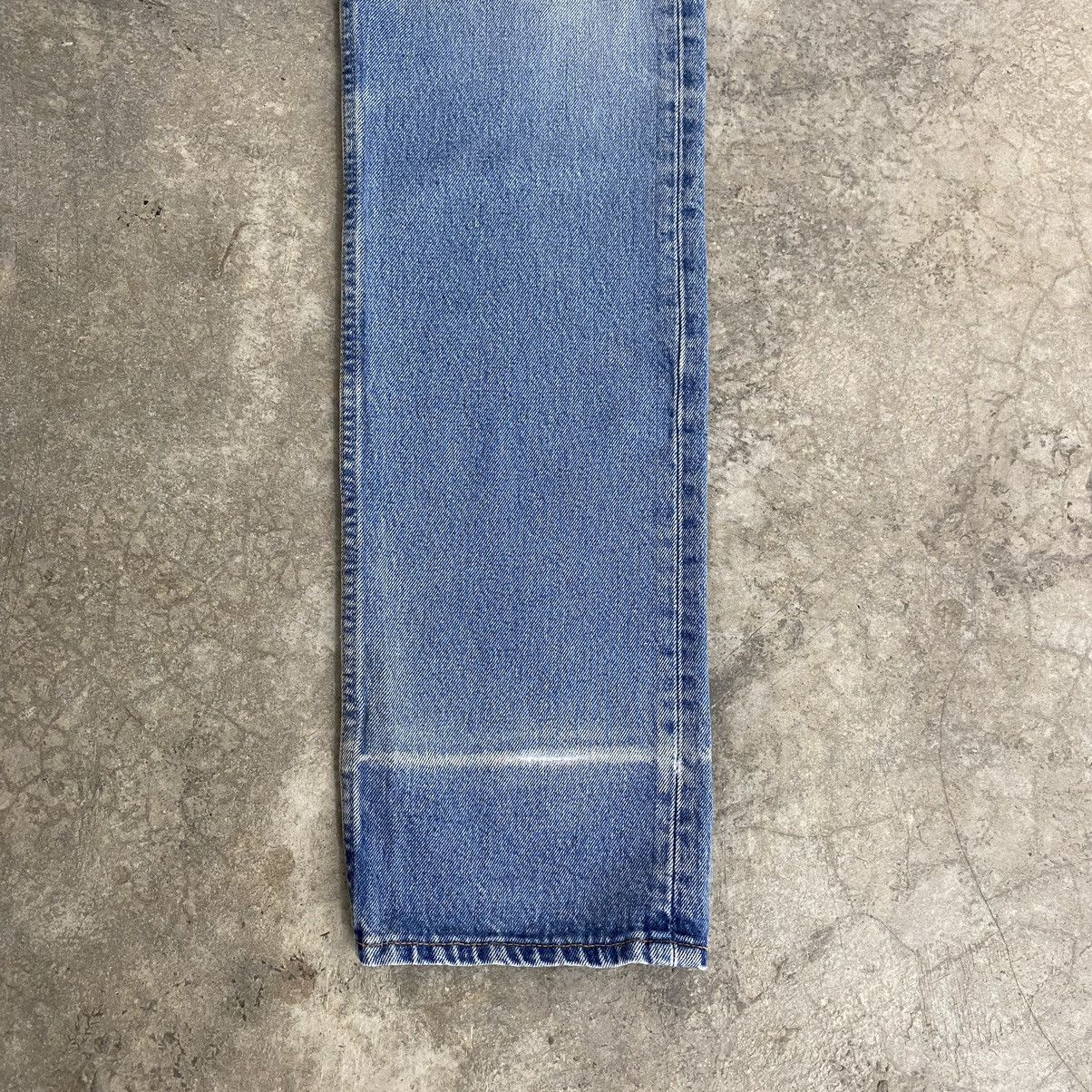 Levi's Size 29x36 Vintage 1997 Levis 501 Faded Blue Denim Jeans Size US 29 - 8 Thumbnail