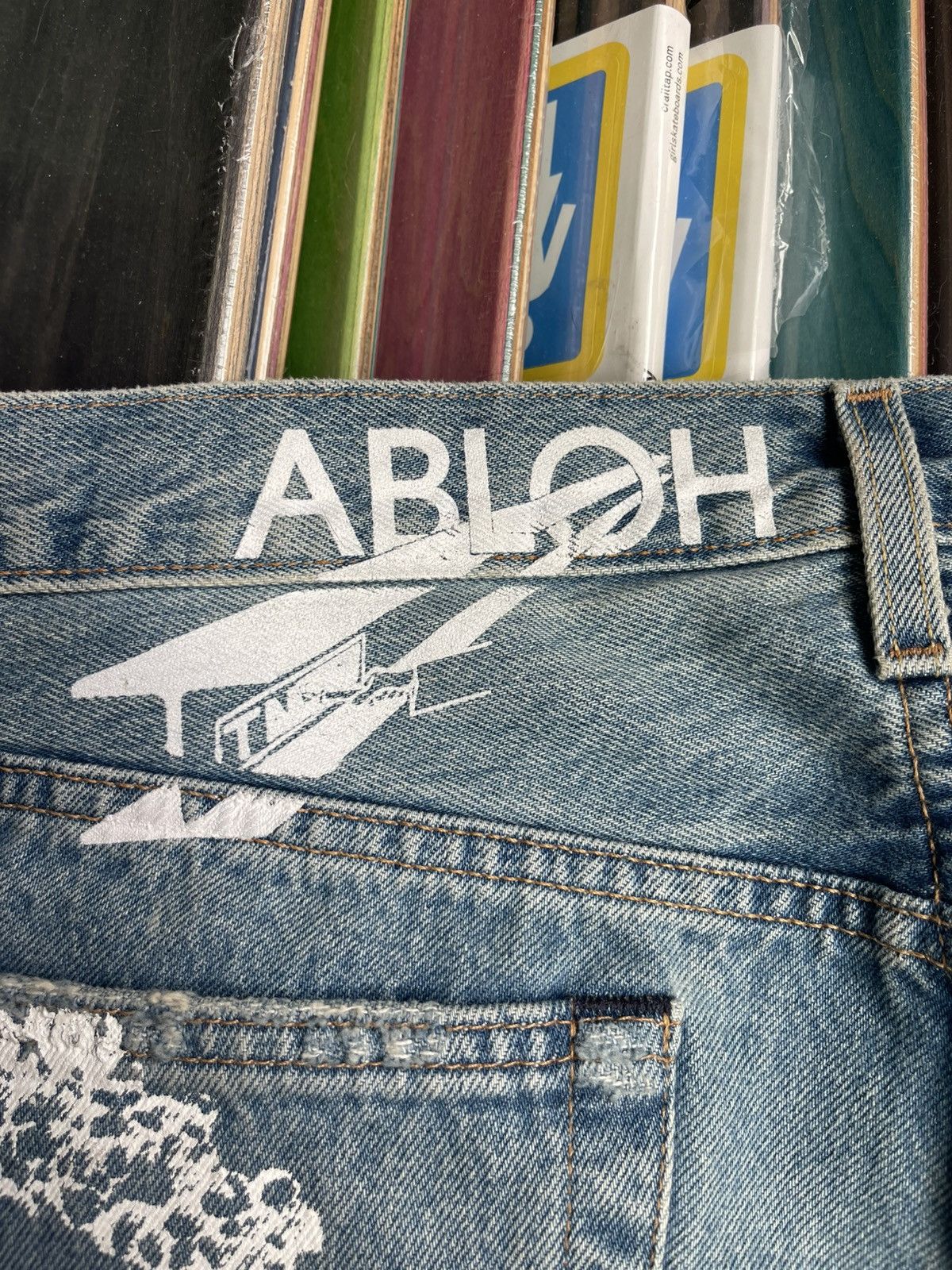 DENIM TEARS × Virgil Abloh DENIM TEARS x VIRGIL ABLOH “MESSAGE IN A TEAR” Size US 34 / EU 50 - 5 Thumbnail
