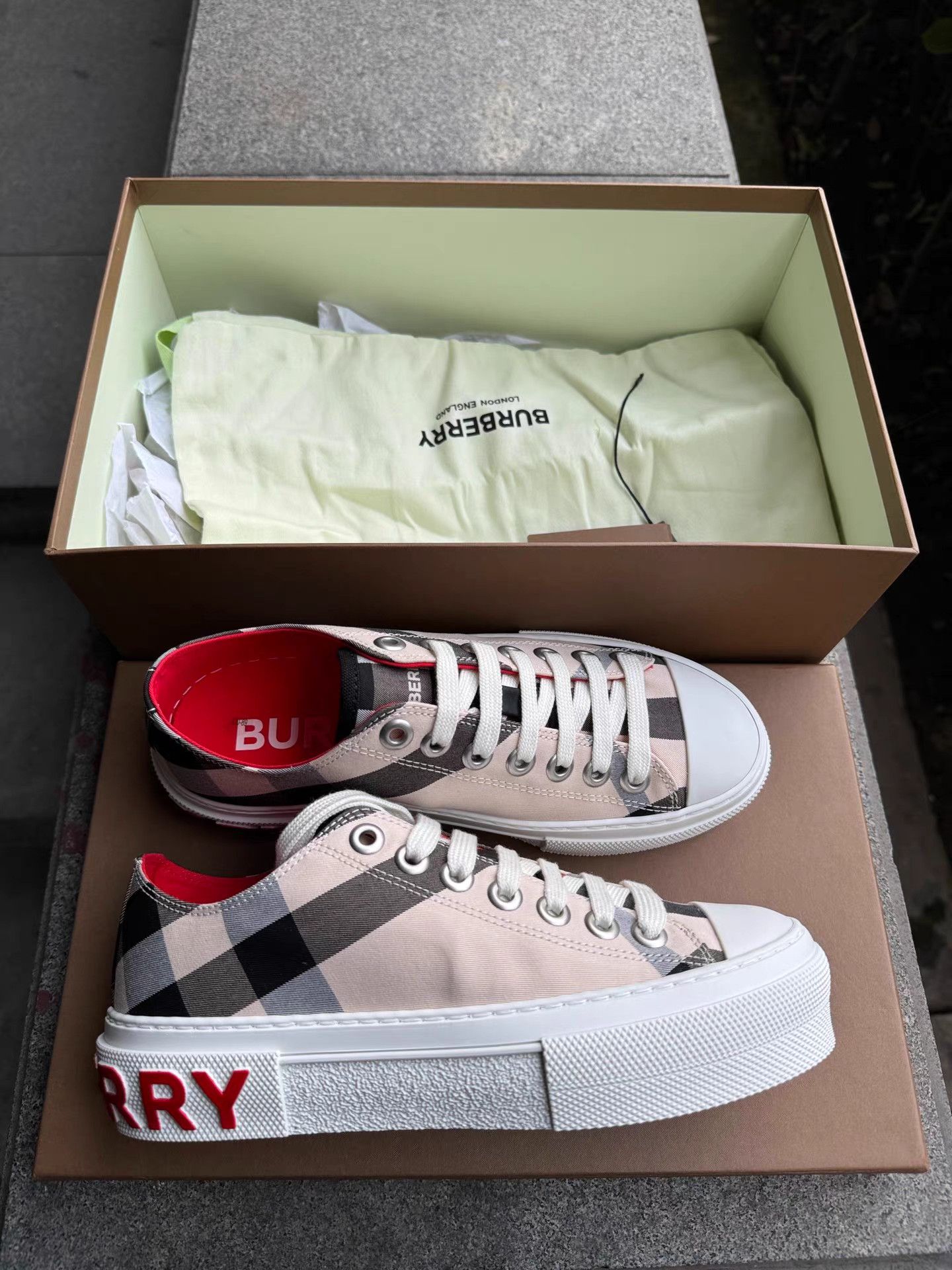 Burberry Burberry Check Canvas Sneakers K6 Size US 6 / IT 36 - 4 Thumbnail