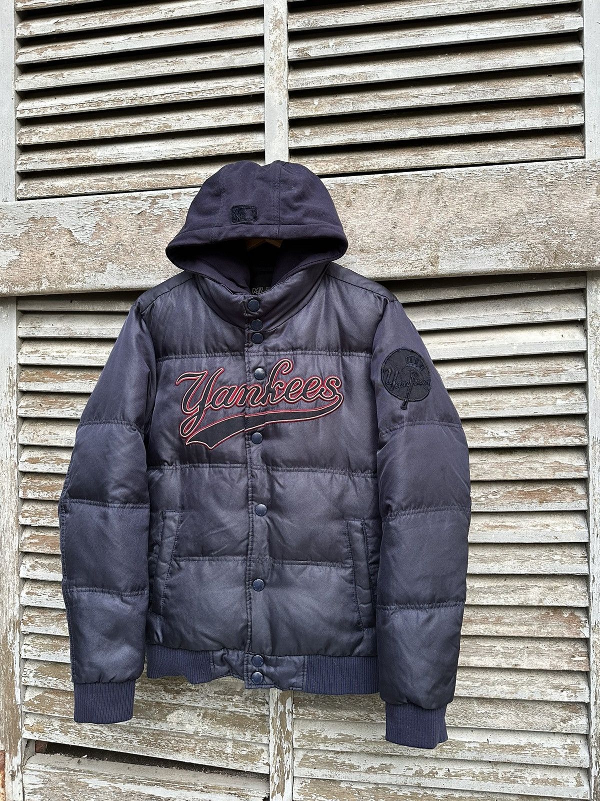 Japanese Brand ⚾️NewYork Yankees Bubble Puffer Hooded Jacket Size US M / EU 48-50 / 2 - 2 Thumbnail