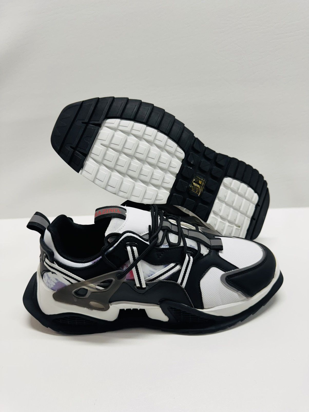 Mazino Storm-000 Black/White