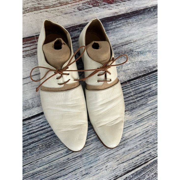 Other Vintage Modern Vice Lace Up Leather Women’s Cutout Oxfords Size US 8.5 / IT 38.5 - 2 Thumbnail