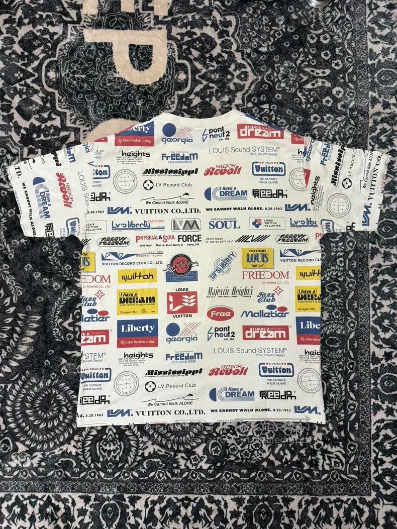 Louis Vuitton Louis Vuitton Billboard White short sleeves Size US L / EU 52-54 / 3 - 2 Thumbnail
