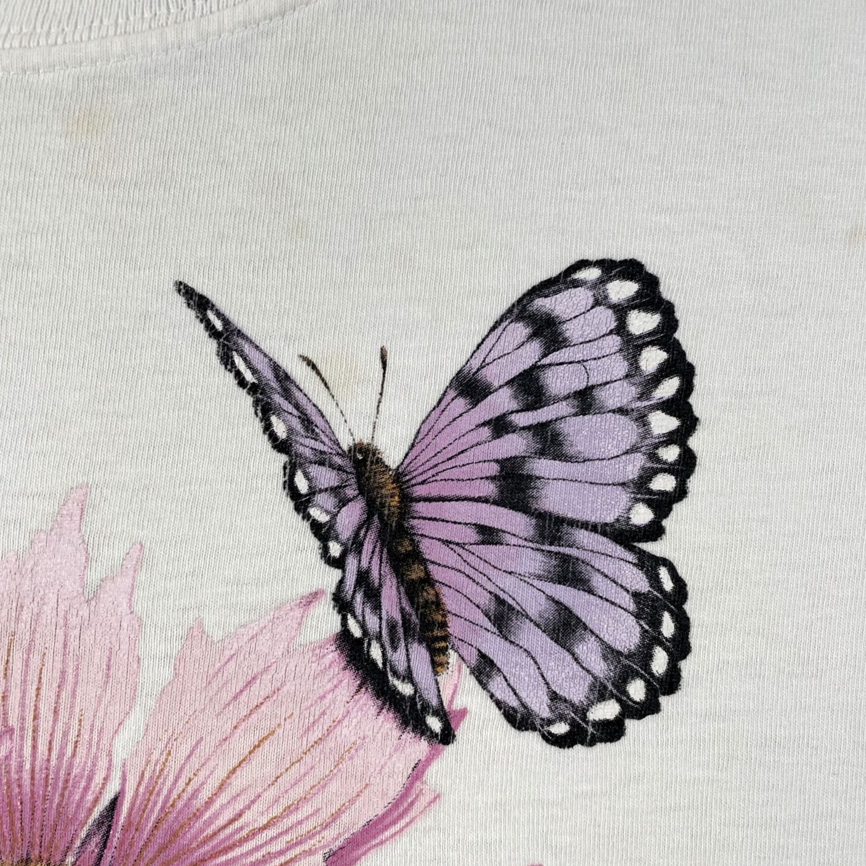 Vintage VINTAGE Day Breeze Shirt Adult L/XL Ivory Floral Butterfly Made In USA White Crew Neck Short Sleeve Cotton Single Stitched Mens Size US L / EU 52-54 / 3 - 4 Thumbnail
