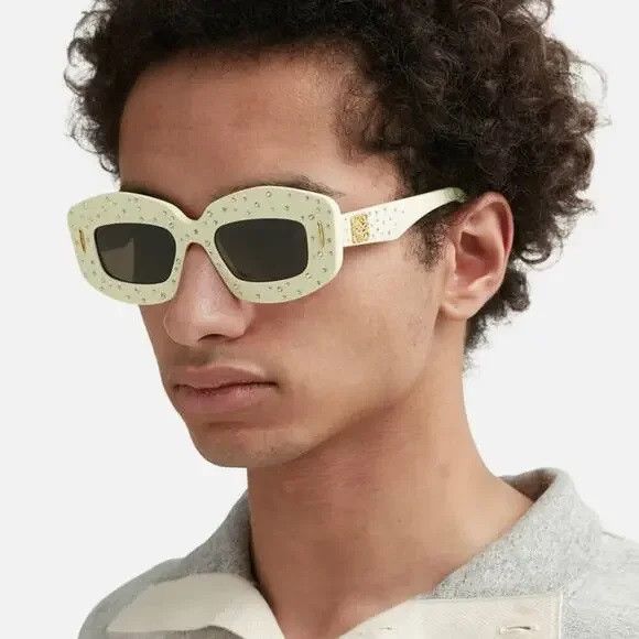 Loewe Loewe ANAGRAM Women Sunglasses LW4114IS 25E NEW AUTHENTIC Size ONE SIZE - 11 Thumbnail