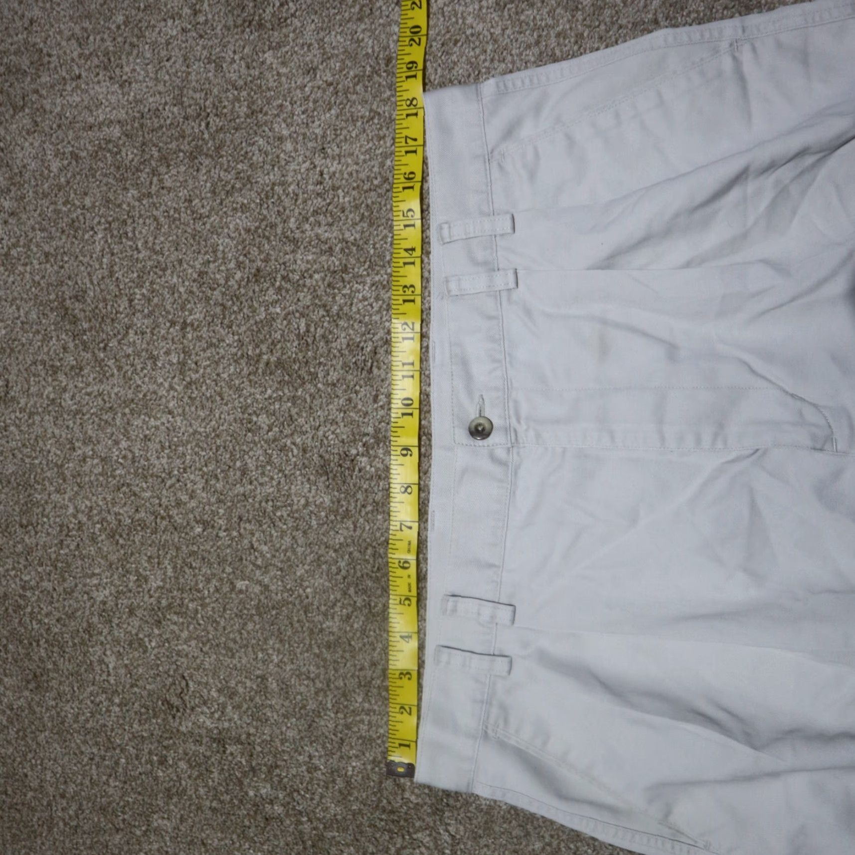 Vintage Greg Norman Shorts Chino Men 36 Beige Pleated Front Pockets Cargo Pocket Vintage: No Size US 36 / EU 52 - 5 Thumbnail