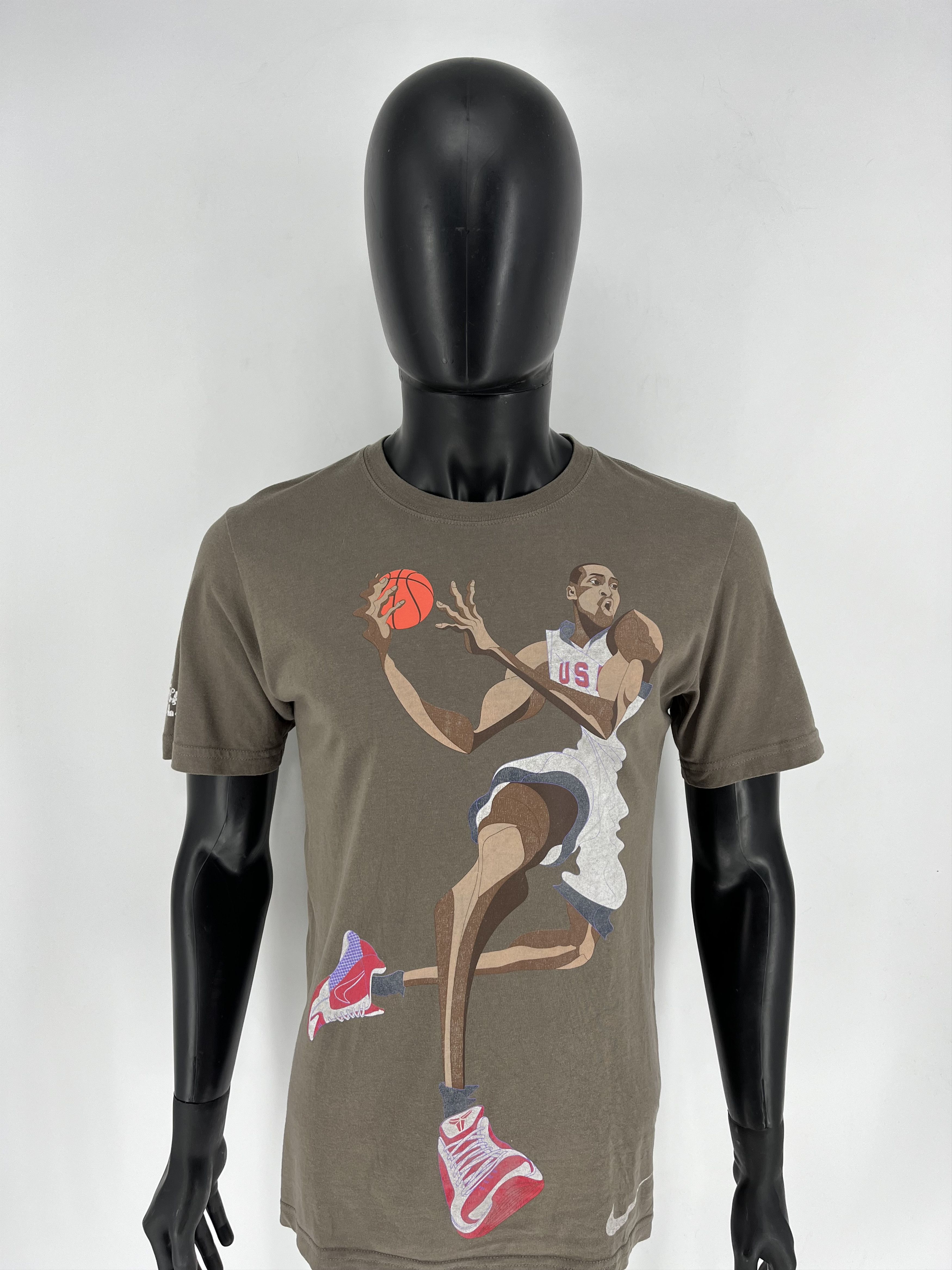 Nike VINATGE NIKE USAB KOBE BRYANT DUNK TEE T-SHIRT Size US S / EU 44-46 / 1 - 5 Thumbnail