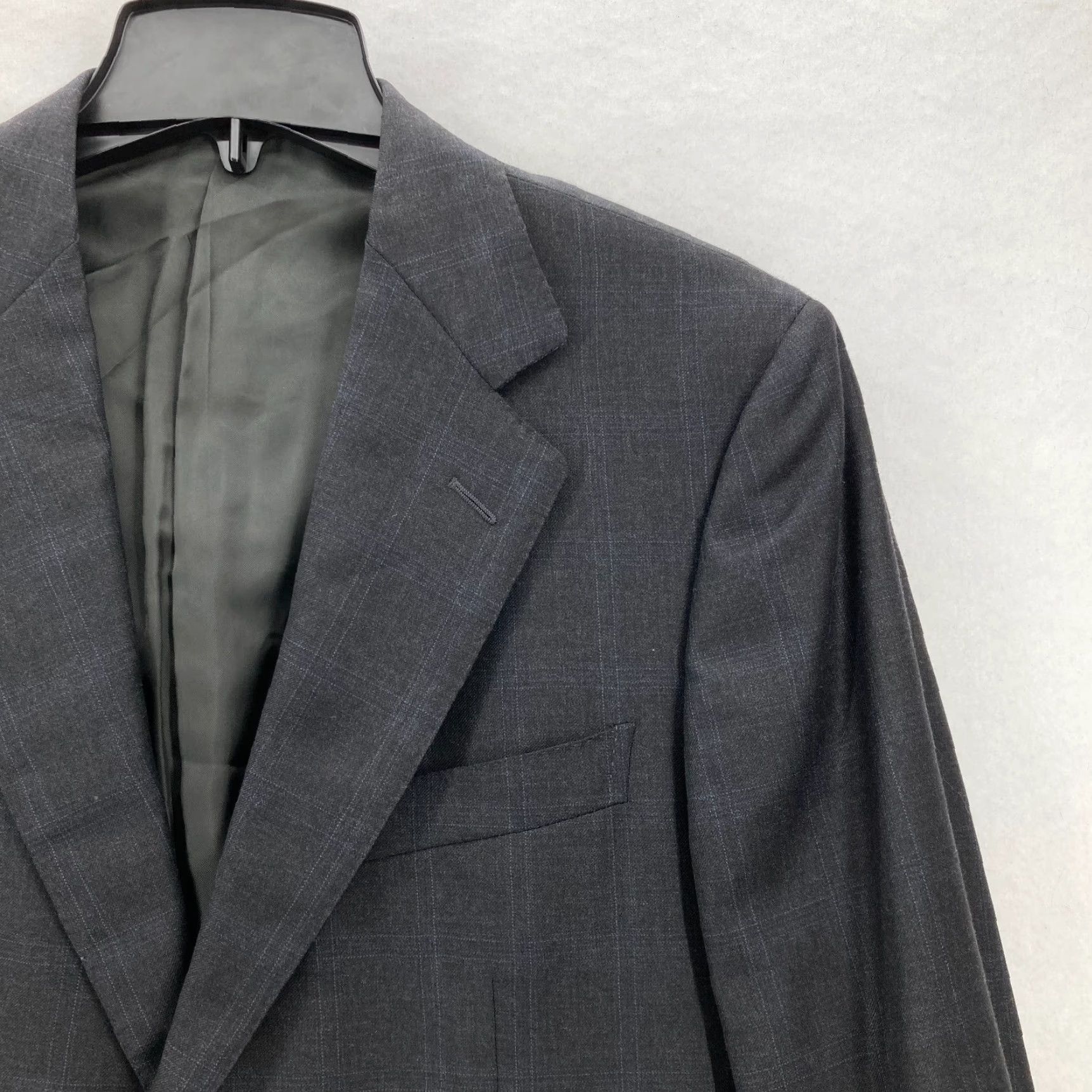 Ermenegildo Zegna Ermenegildo Zegna Blazer Sport Coat Mens 40 Gray Plaid Wool 2 Button Switzerland Jacket Coat Blazer Mens 40 Gray Plaid Wool Switzerland Size 40R - 3 Thumbnail