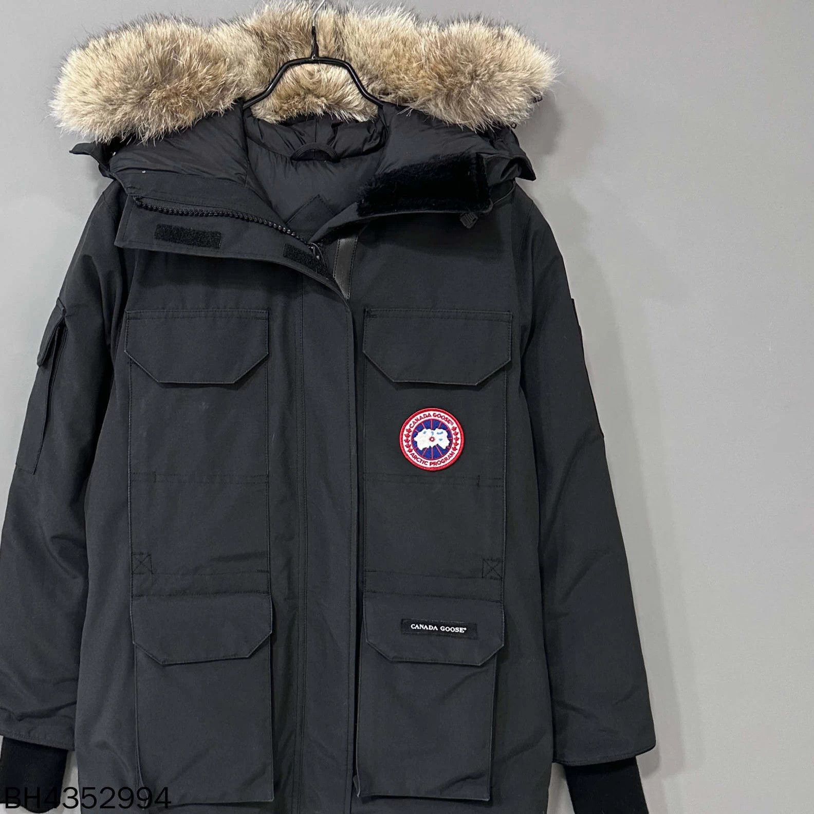 Canada Goose Canada Goose Expedition Parka Black Fur Trim XS Size US XS / EU 42 / 0 - 6 Thumbnail