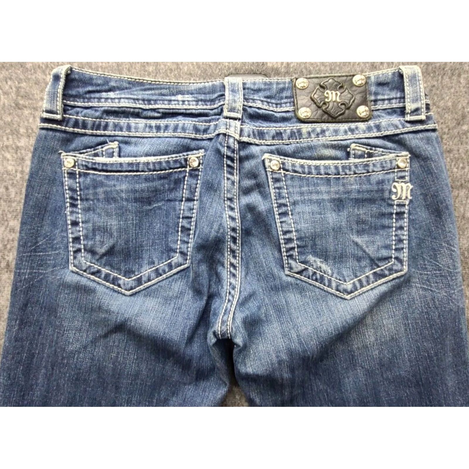 Miss Me Miss Me Jeans Womens 29x32 Regular Fit Bootcut Mid Rise Distressed Stretch Denim Blue Embroidered Rhinestone 5-Pocket Design Size 29" - 2 Thumbnail