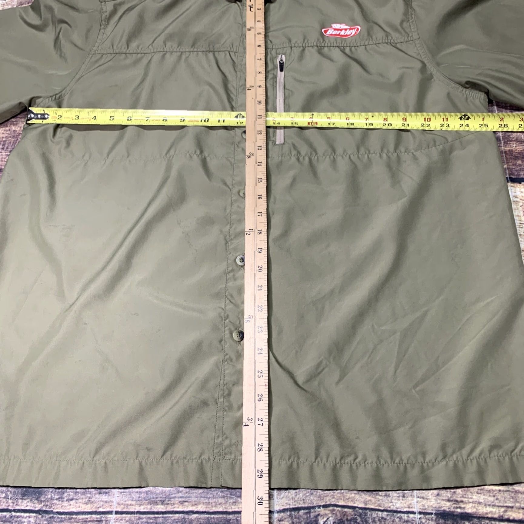 Vintage Berkley Fishing Shirt Mens XL Vented UPF 20+ Button Up Short Sleeve Tan Sand Size US XL / EU 56 / 4 - 3 Thumbnail