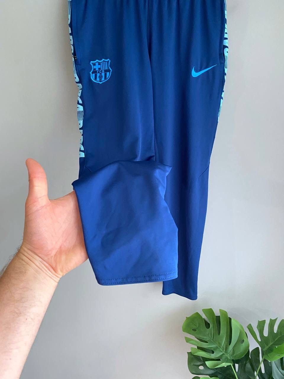 Nike FC Barcelona Men's Training Soccer Pant, Size M, 894357-423 Size US 32 / EU 48 - 7 Thumbnail