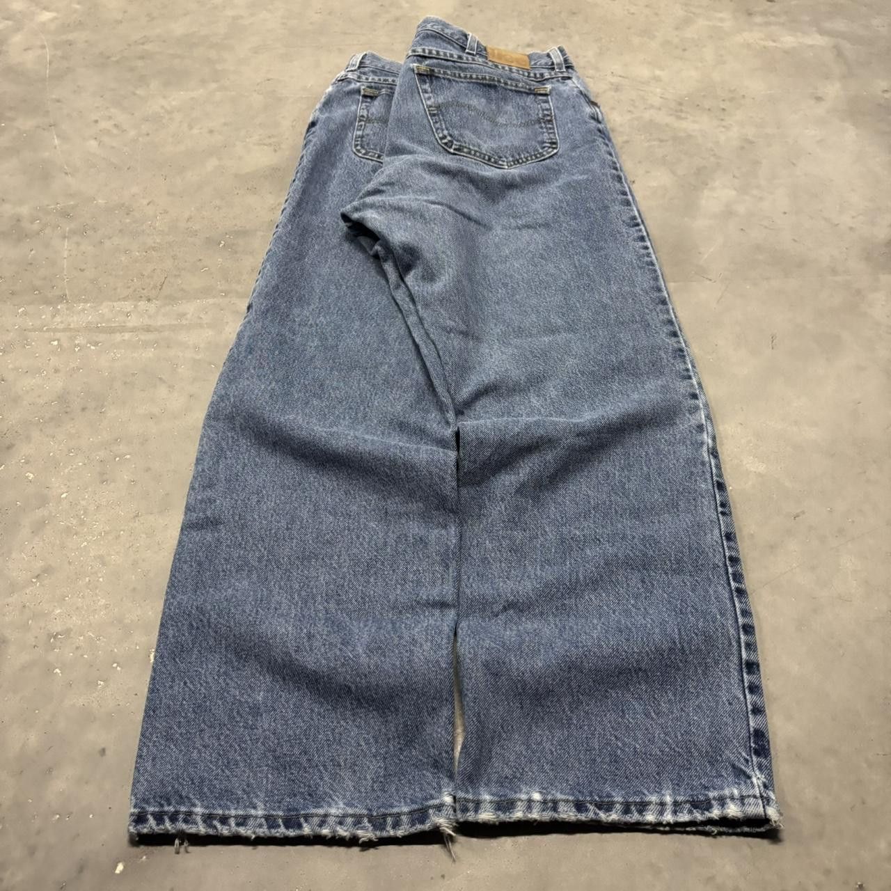 Japanese Brand × Vintage Crazy Vintage Y2K/2000s Medium Wash Essential Denim Jeans! Size US 38 / EU 54 - 4 Thumbnail