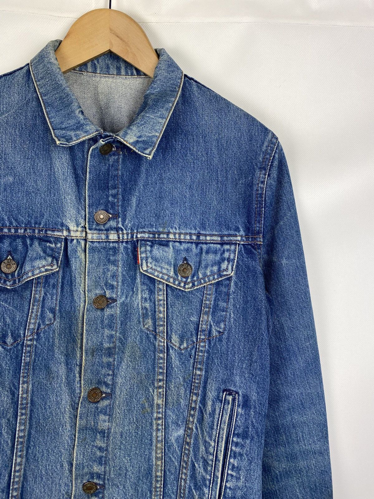 Levi's VTG 80s Levis Type 3 men’s denim trucker jacket size ~ M Size US M / EU 48-50 / 2 - 5 Thumbnail