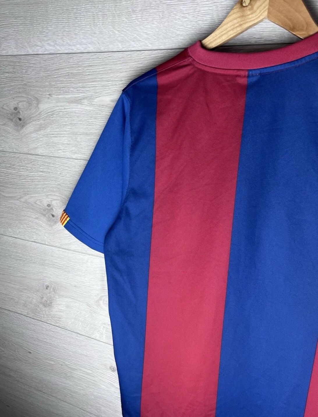 Nike VINTAGE SOCCER JERSEYS FC BARCELONA NIKE Y2K DRILL Size US M / EU 48-50 / 2 - 13 Thumbnail