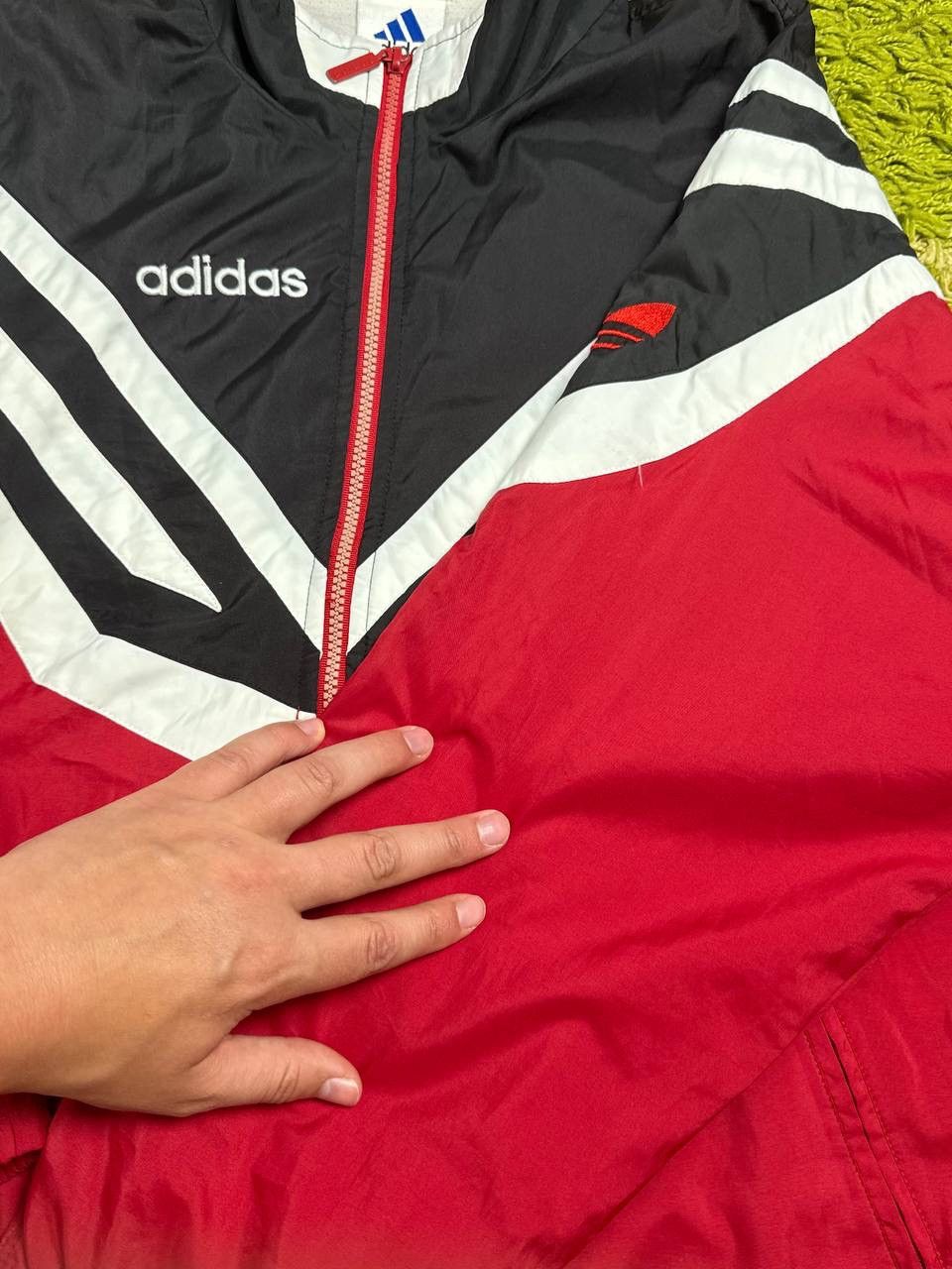 Adidas 90s Adidas Vintage Nylon Track Jacket Striped Size US L / EU 52-54 / 3 - 6 Thumbnail