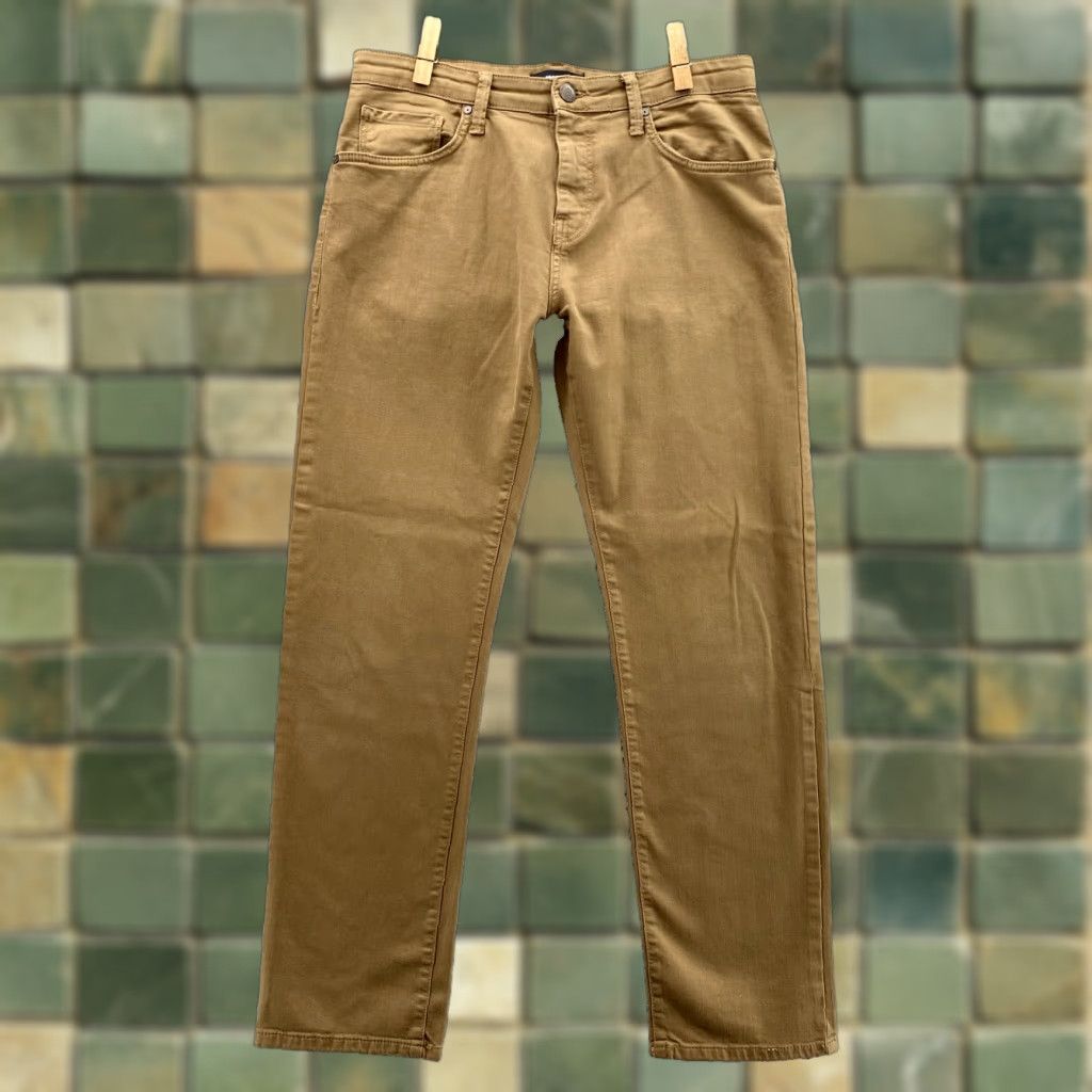 Vintage Mavi Jeans Zach Men's 32x31* Tan Twill Straight Travel Preppy Workwear Academia Jeans Size US 32 / EU 48 - 1 Thumbnail