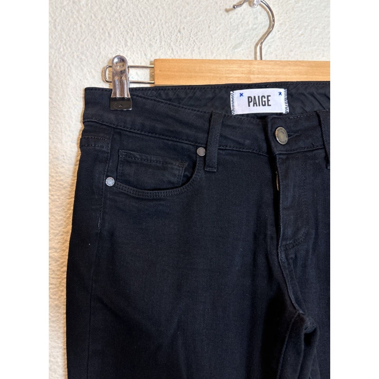 Paige **Paige Skyline Black Women’s Skinny Jeans Size 25** User: Paige Skyline Black Women's Skinny Jeans Size 25 Size 42" / US 20 - 4 Thumbnail