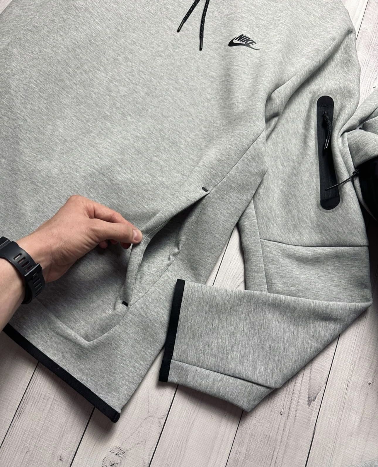 Nike Nike Tech fleece tracksuit size L grey rare Size US L / EU 52-54 / 3 - 3 Thumbnail