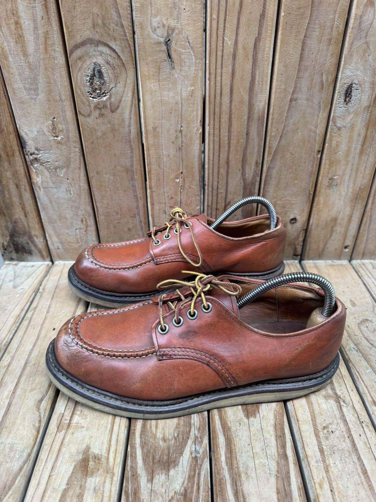 Red Wing Red Wing 8103 Moc Toe Oxford Oro-Russet Portage EUR 41 US 8D Size US 8 / EU 41 - 15 Thumbnail