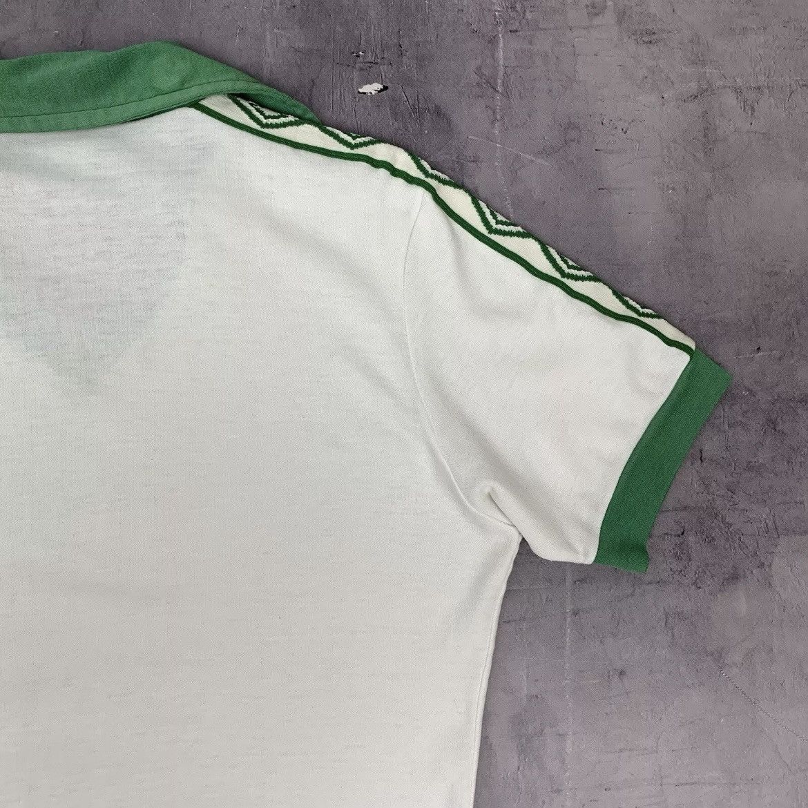 Umbro Rare! Umbro Soccer Jersey Shirt 80s Celtic? Size US M / EU 48-50 / 2 - 17 Thumbnail