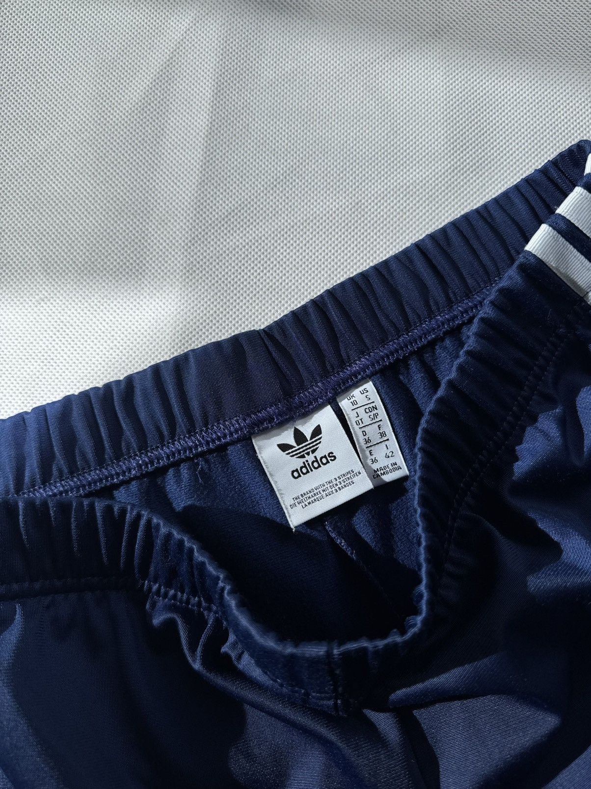 Adidas × Vintage Vintage Y2K Adidas Pinterest Mini Shorts Streetwear 90s Size US 32 / EU 48 - 7 Thumbnail