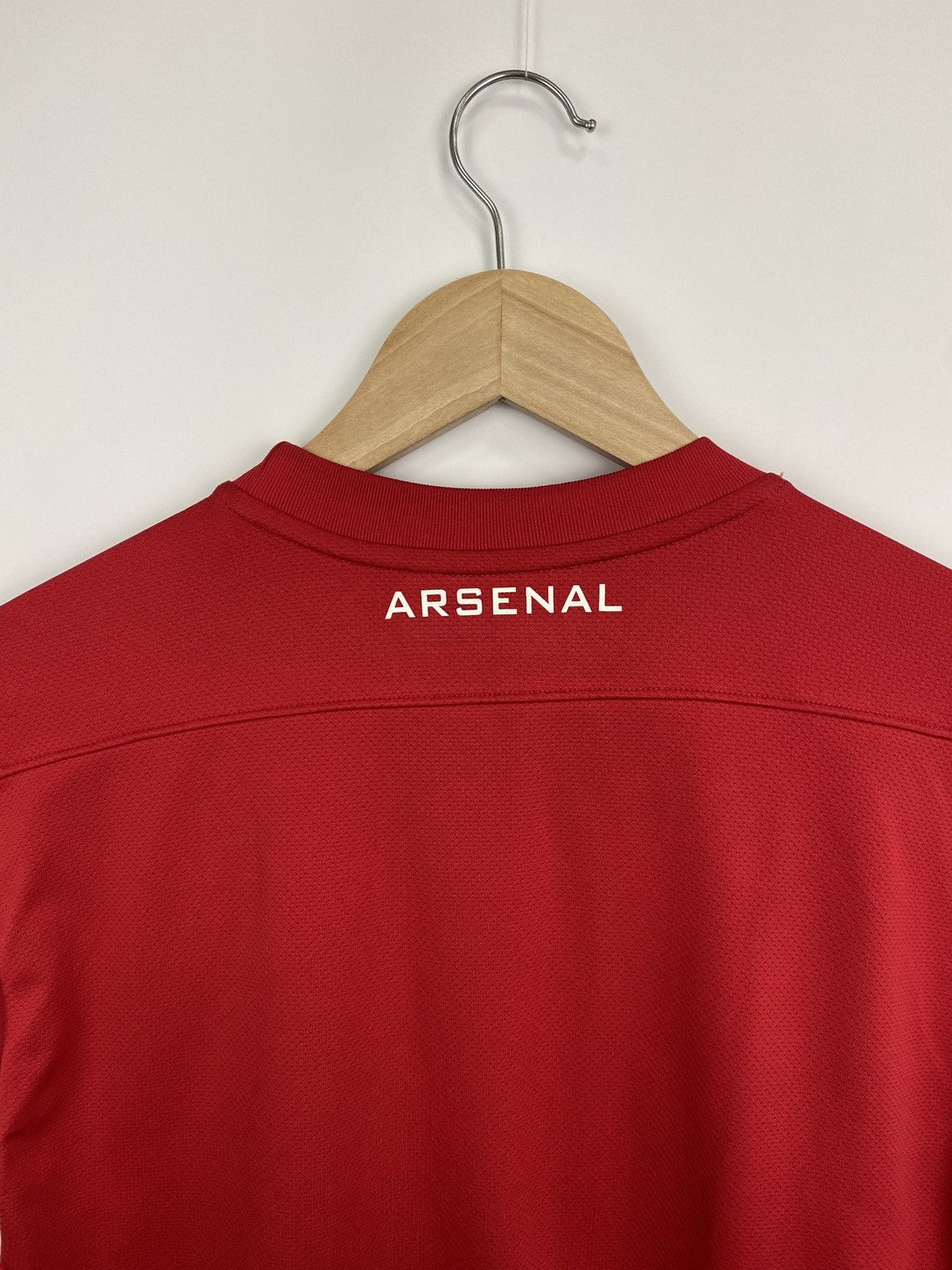 Nike 🏴󠁧󠁢󠁥󠁮󠁧󠁿 Nike Arsenal 2011 Jersey Soccer Football Shirt Rare Retro Size US S / EU 44-46 / 1 - 9 Thumbnail