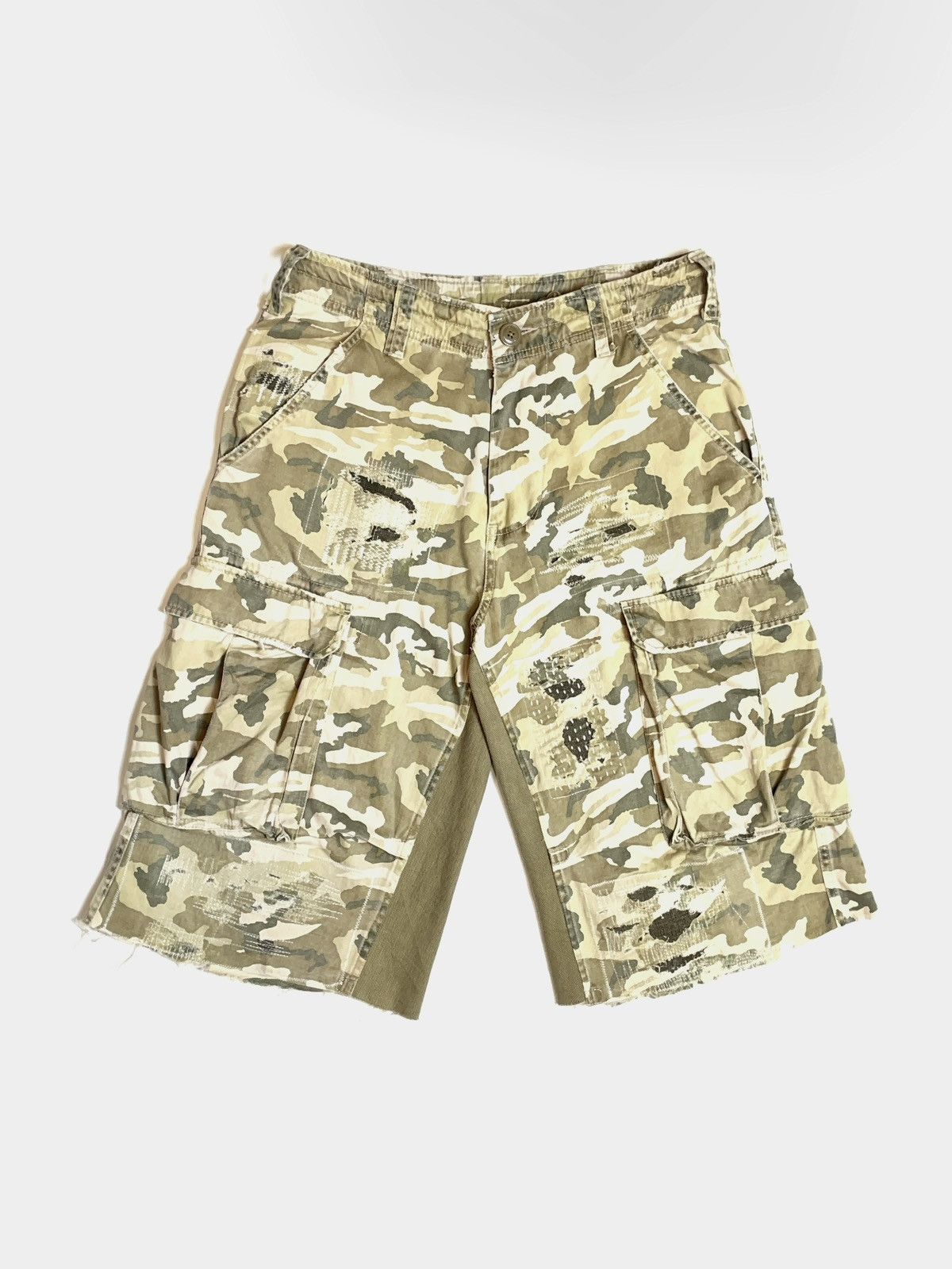 Japanese Brand Japanese brand Real Crush reworked shorts Size US 30 / EU 46 - 1 Thumbnail