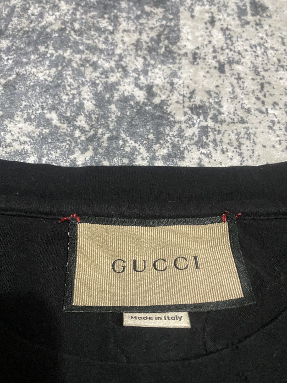 Gucci Luxury women Gucci big logo with Small flower on back Size L / US 10 / IT 46 - 2 Thumbnail