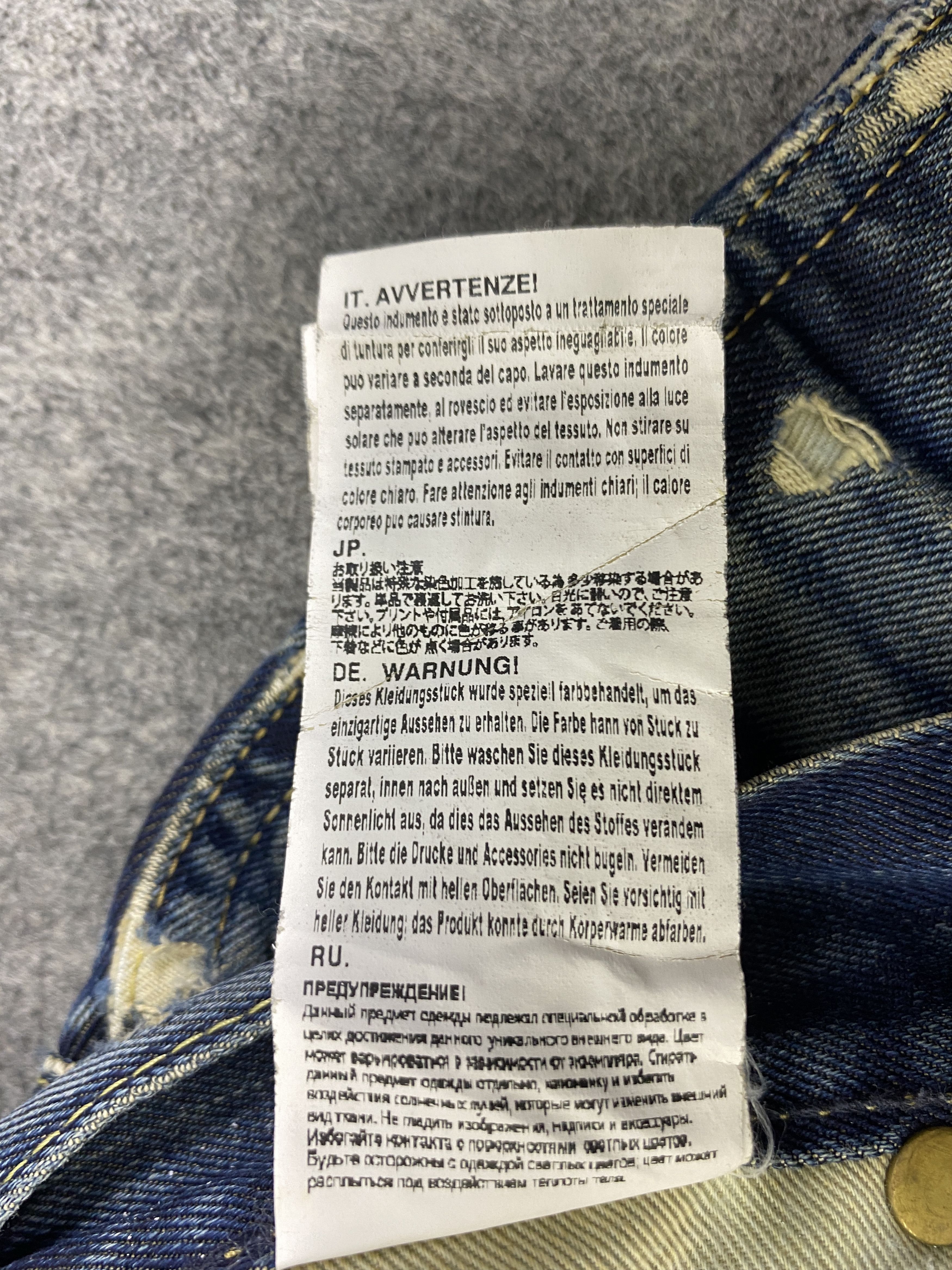 Hysteric Glamour Faded Blue Baggy HYSTERIC STYLE Jeans 30x29 Denim - JN3314 Size US 30 / EU 46 - 11 Thumbnail